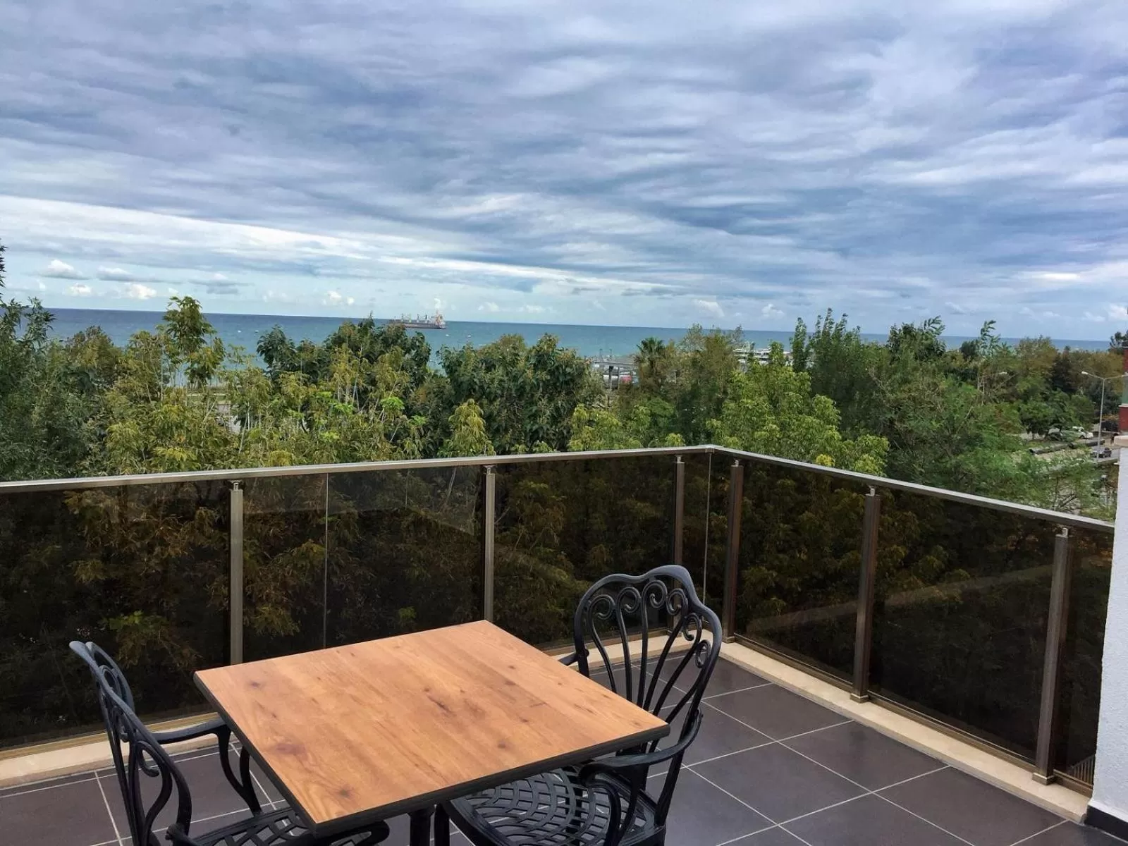 Patio in Blue Sea Hotel