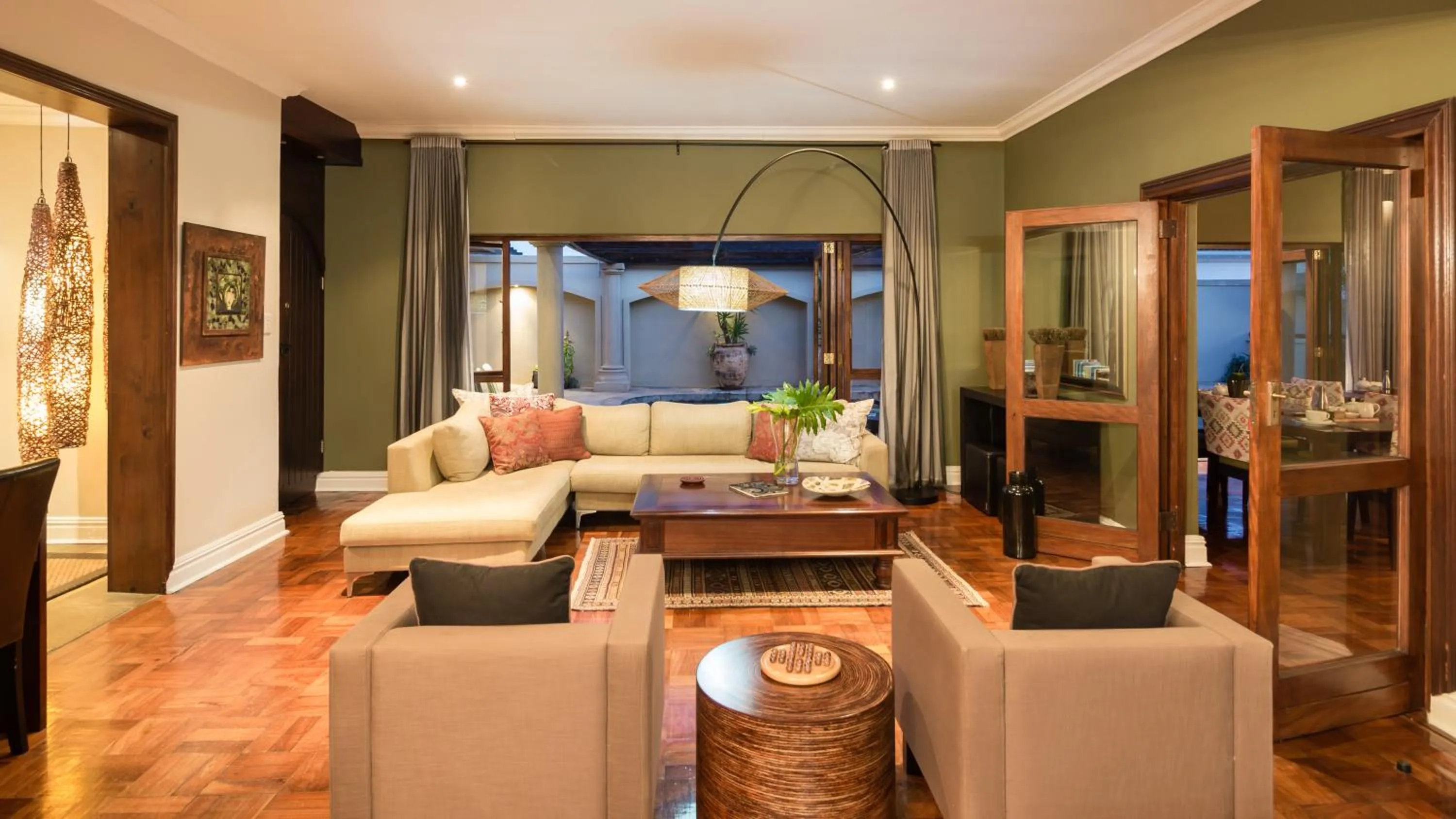 Lobby or reception in Manor 38