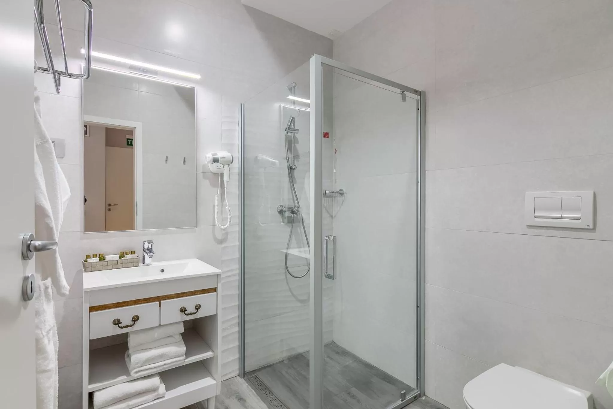Shower in New Era Hotel Old Town Party Zone Bucharest- parking with fee nearby - NOT at the hotel !