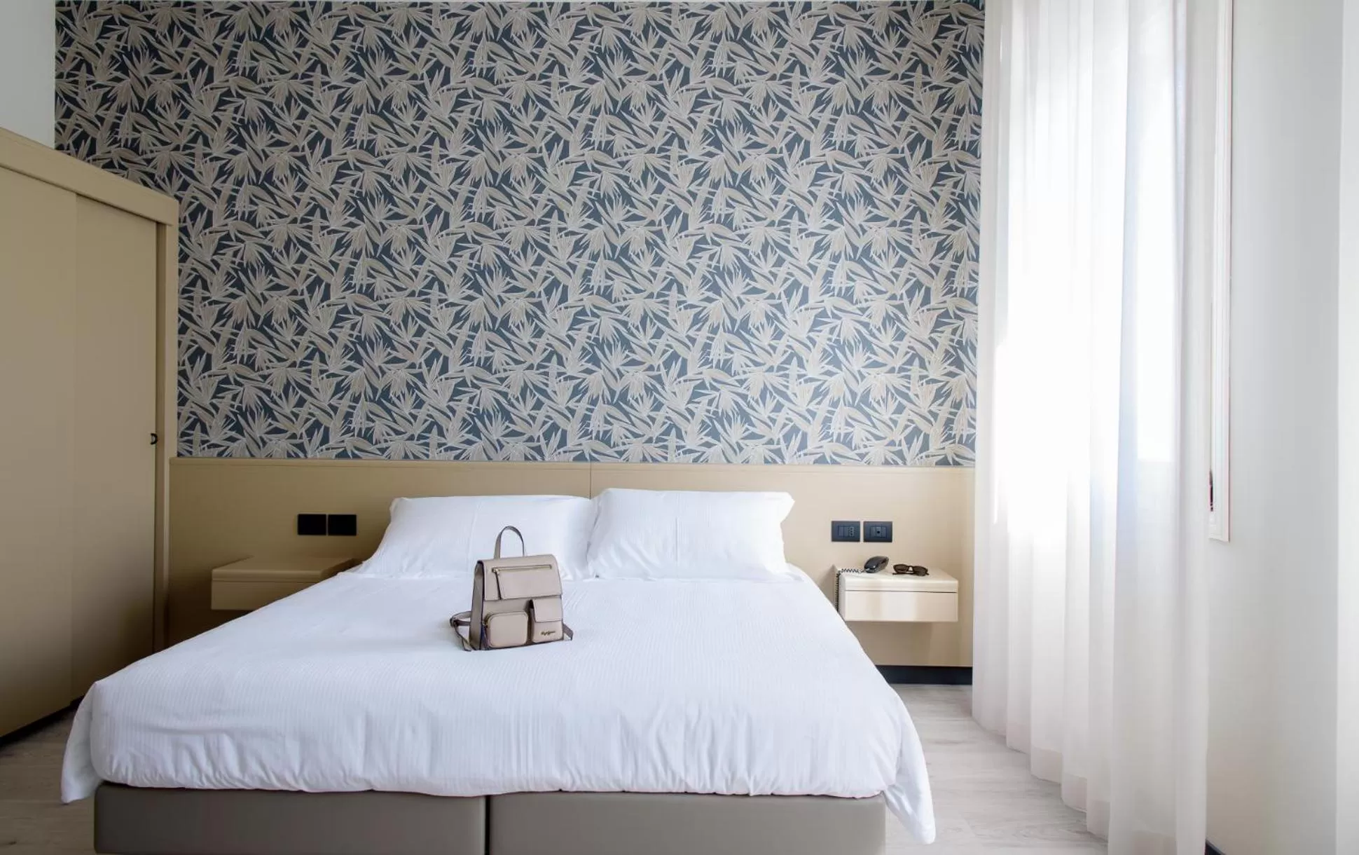 Photo of the whole room, Bed in Hotel Zenit