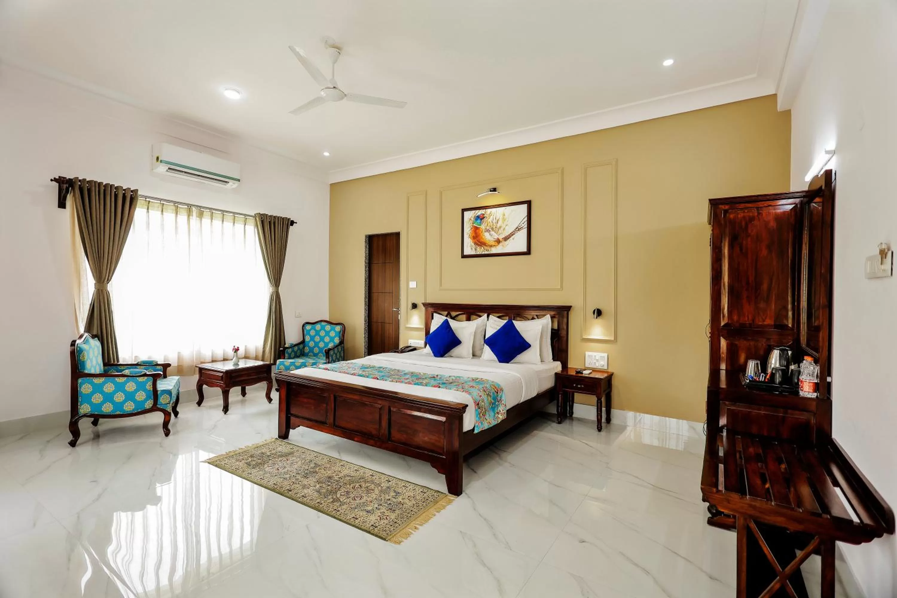 Bedroom in Revaas Lake View Boutique Stay