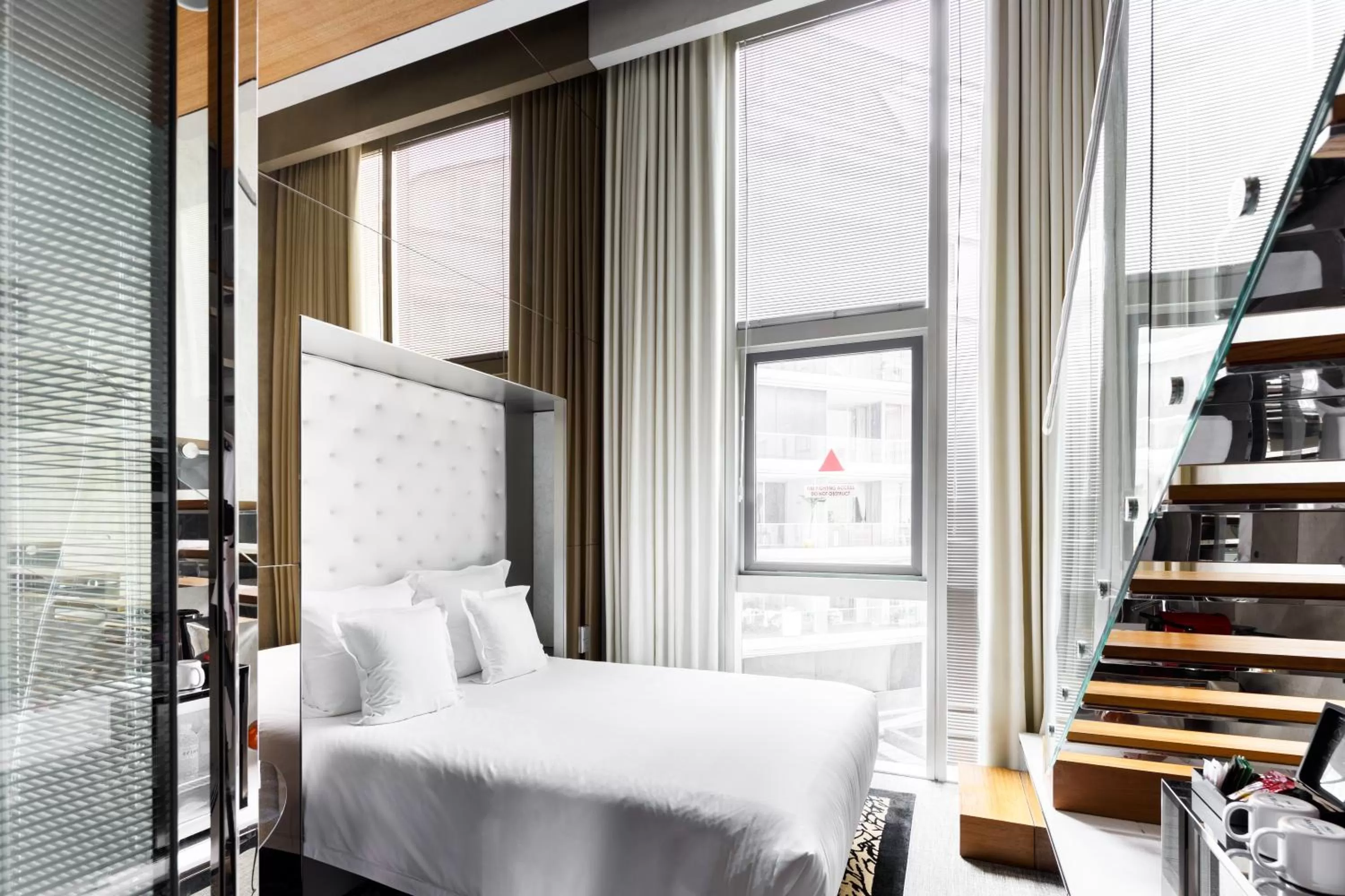 Bedroom, Bed in M Social Singapore