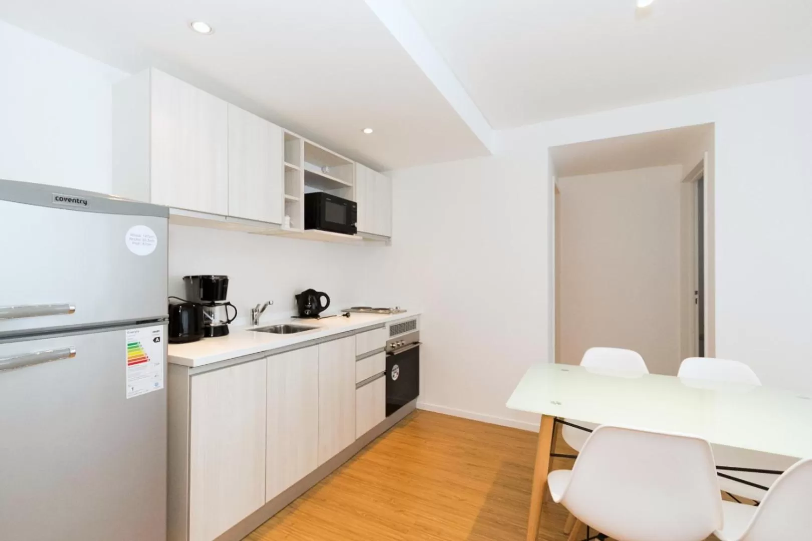 Kitchen/Kitchenette in De la Costa Apartamentos