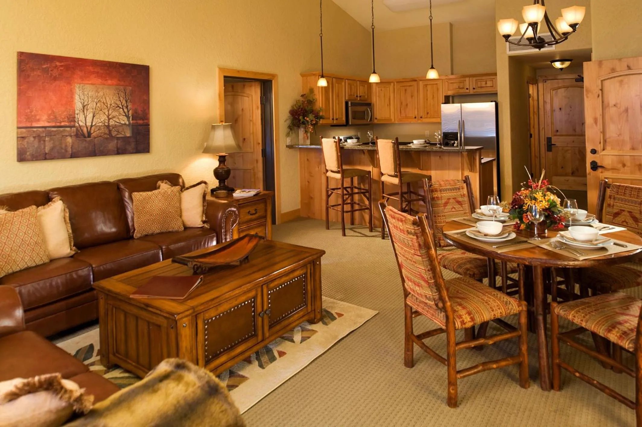 Living room in Silverado Lodge, Park City - Canyons Village by Vail Resorts