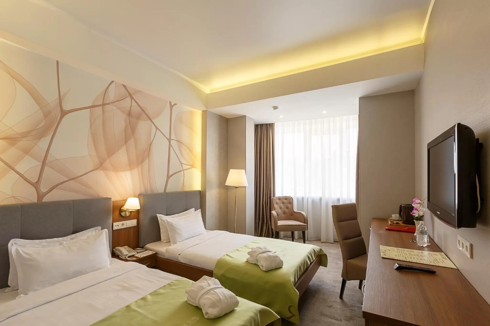 Photo of the whole room, Bed in Renion Hills Hotel