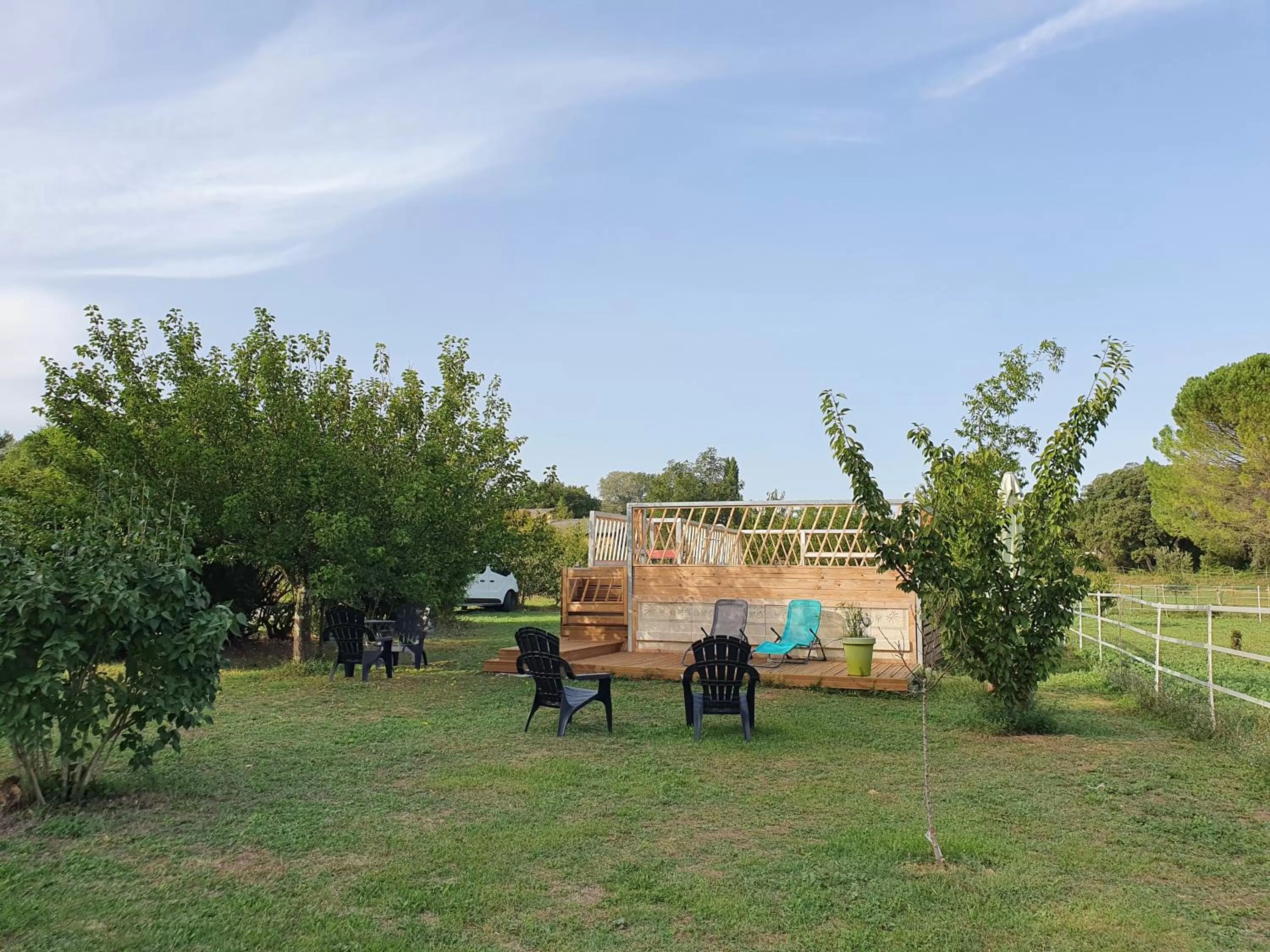 Garden in Aux berges du pont du gard