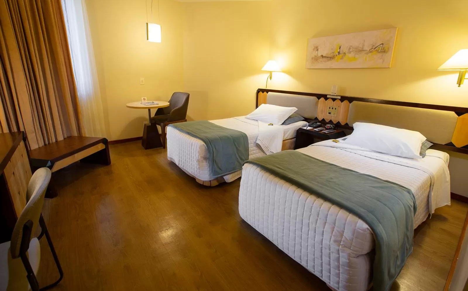 Bed in Golden Tower Pinheiros by Fênix Hotéis