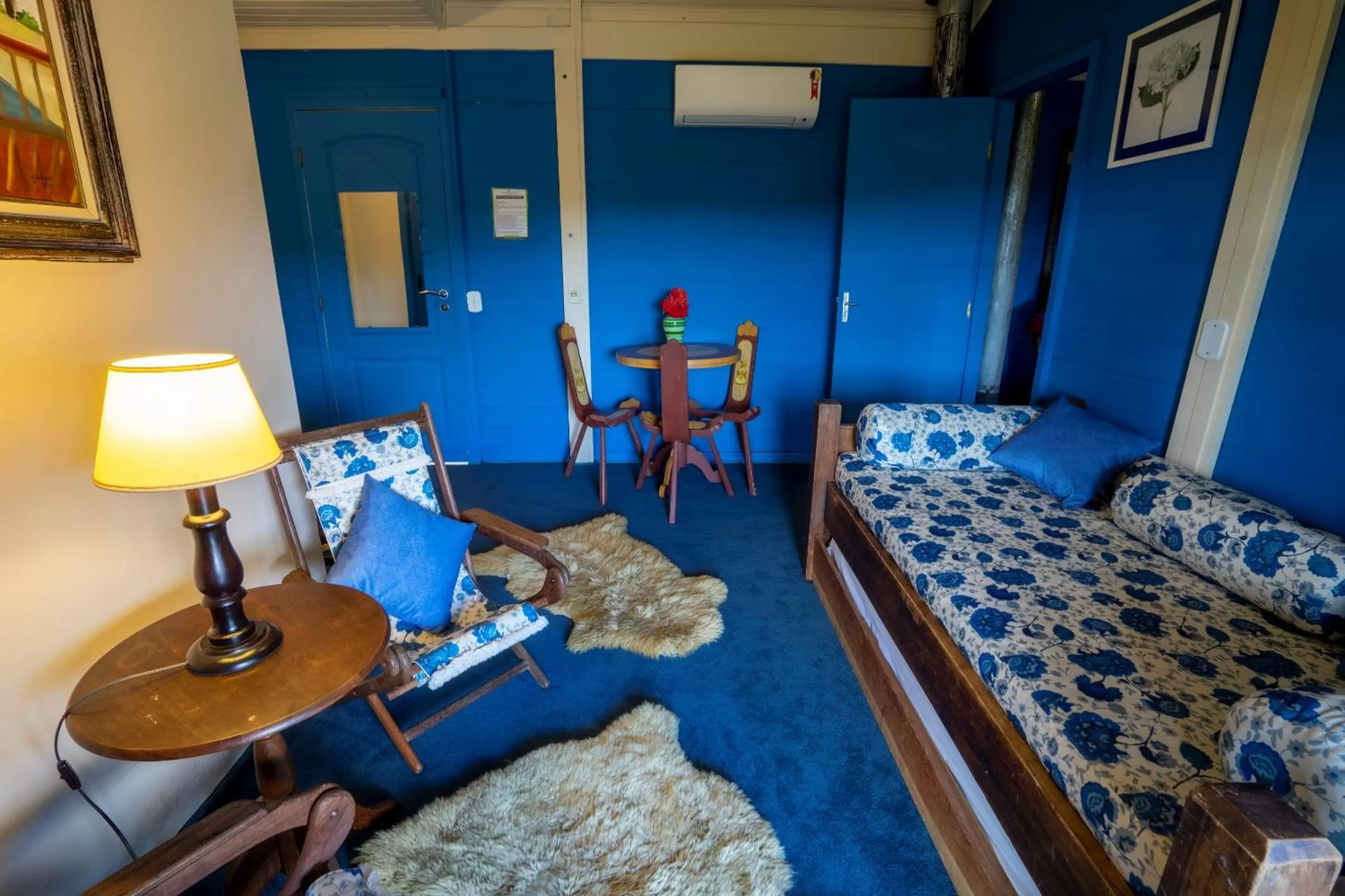 Living room, Bed in Pousada Alto Da Boa Vista