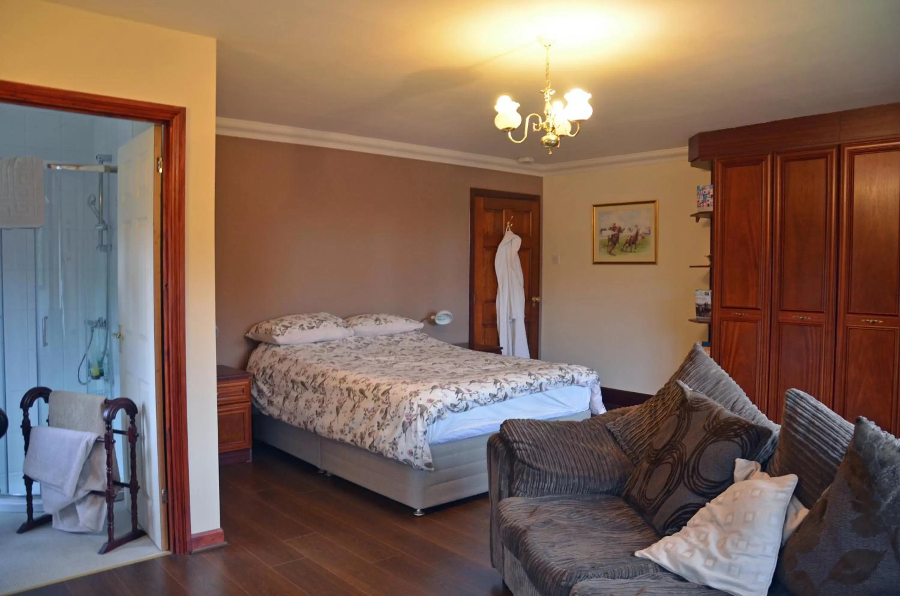 Photo of the whole room, Bed in The Farmhouse B&B