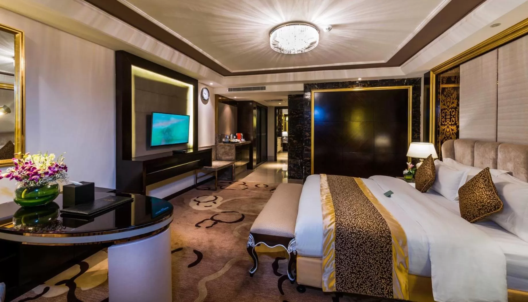 Photo of the whole room, TV/Entertainment Center in Boudl Heraa