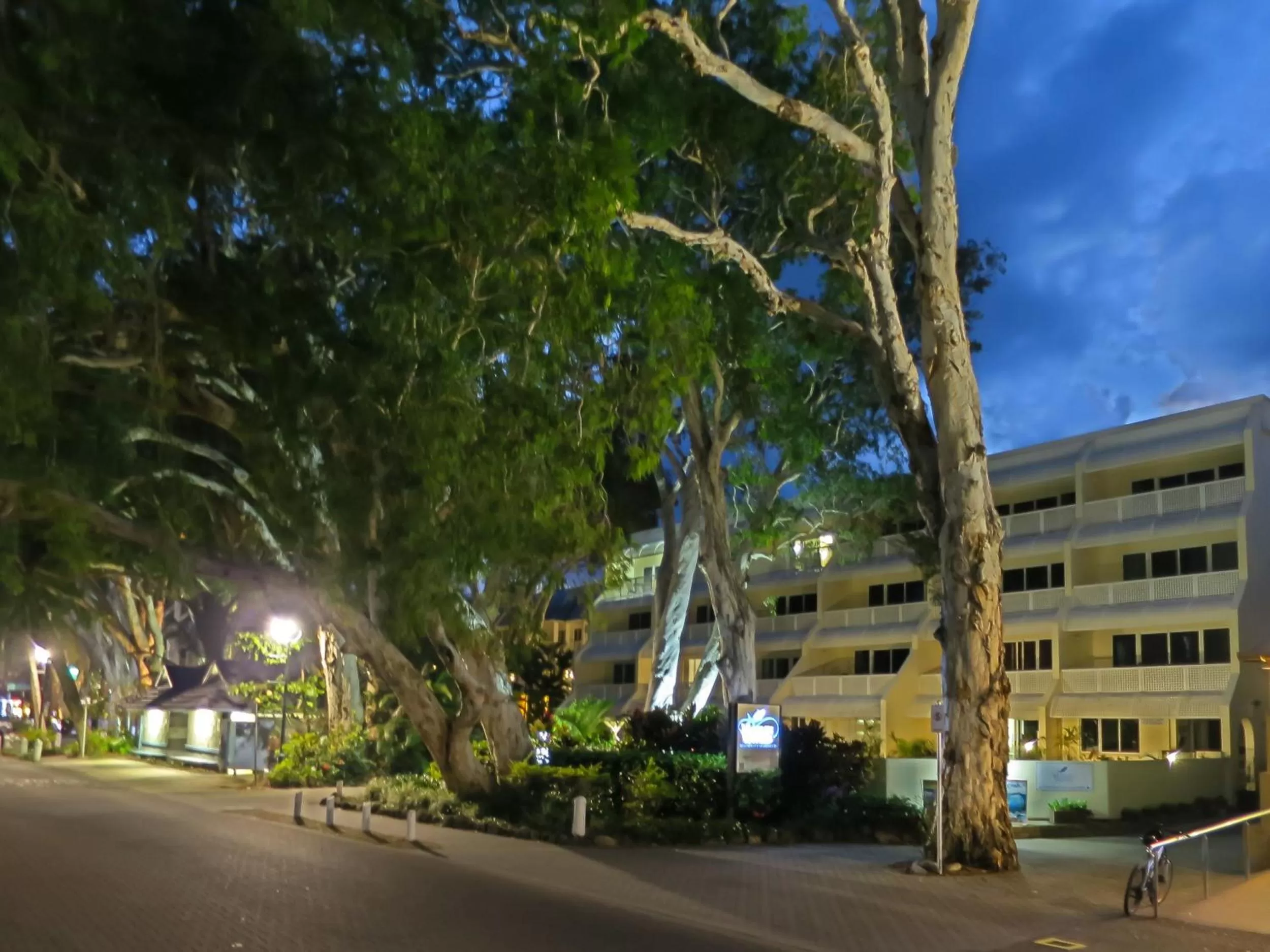 Facade/entrance in Marlin Waters Beachfront Apartments