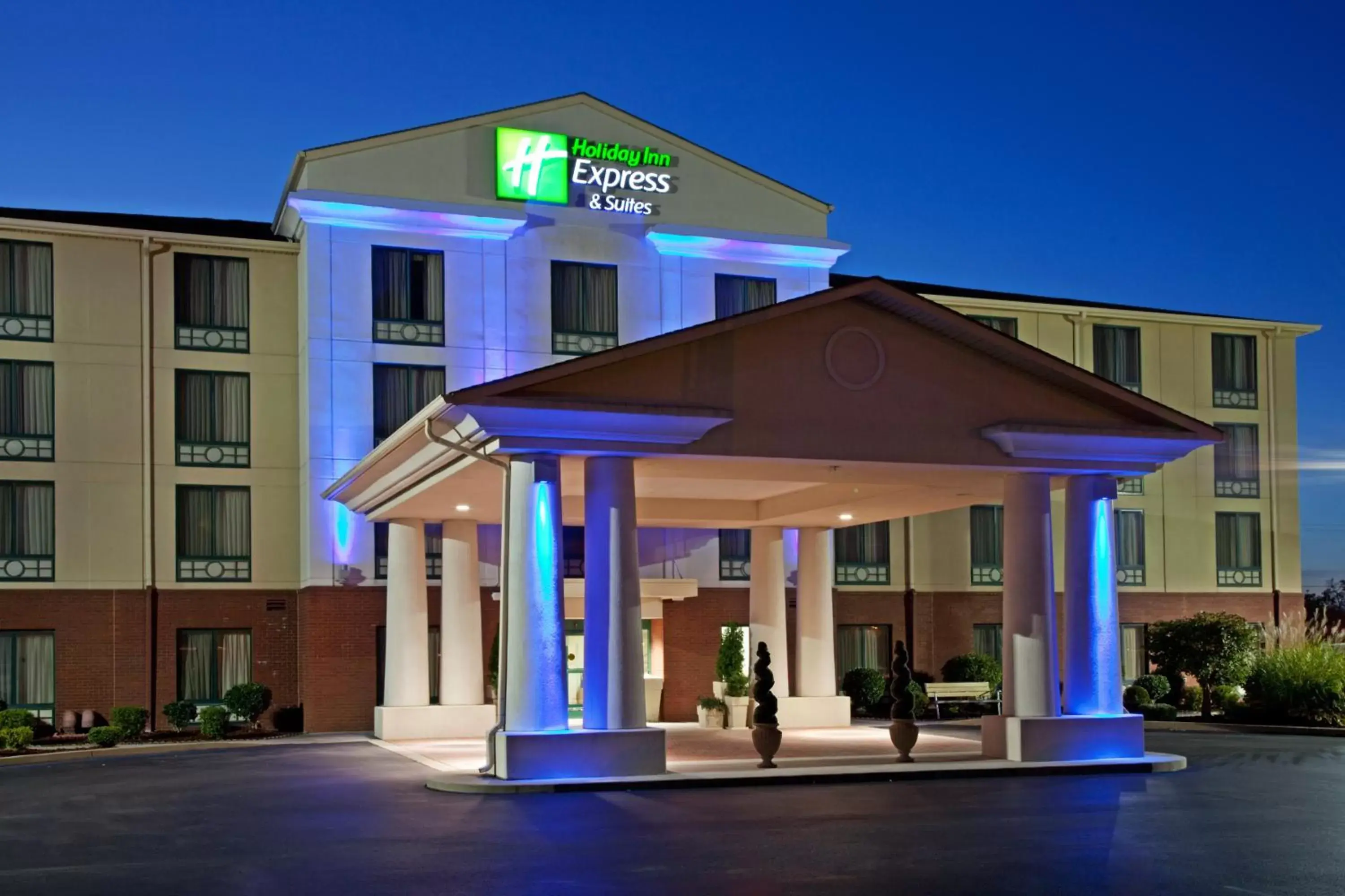 Holiday Inn Express Hotel & Suites Murray by IHG Holiday Inn Express Hotel & Suites Murray by IHG