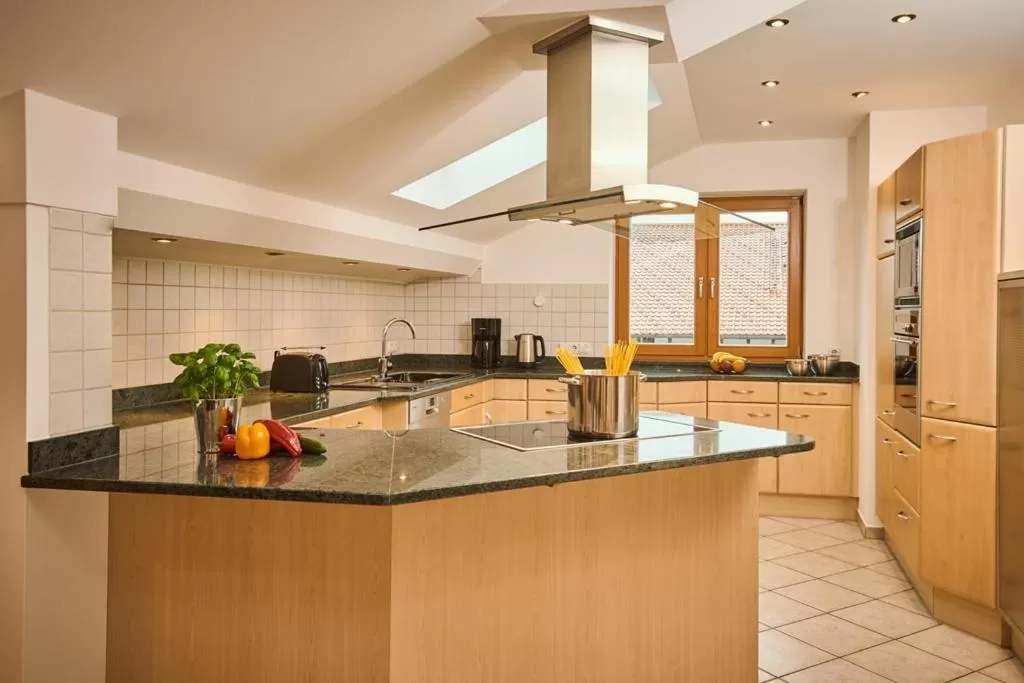 kitchen in Hotel Seeblick & Ferienwohnung