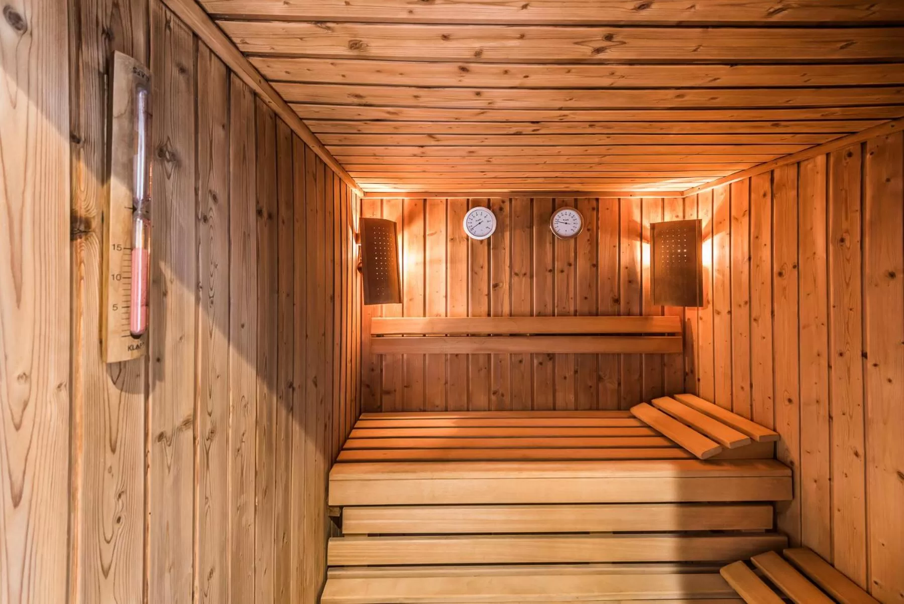 Sauna in Intelier Palacio San Martin