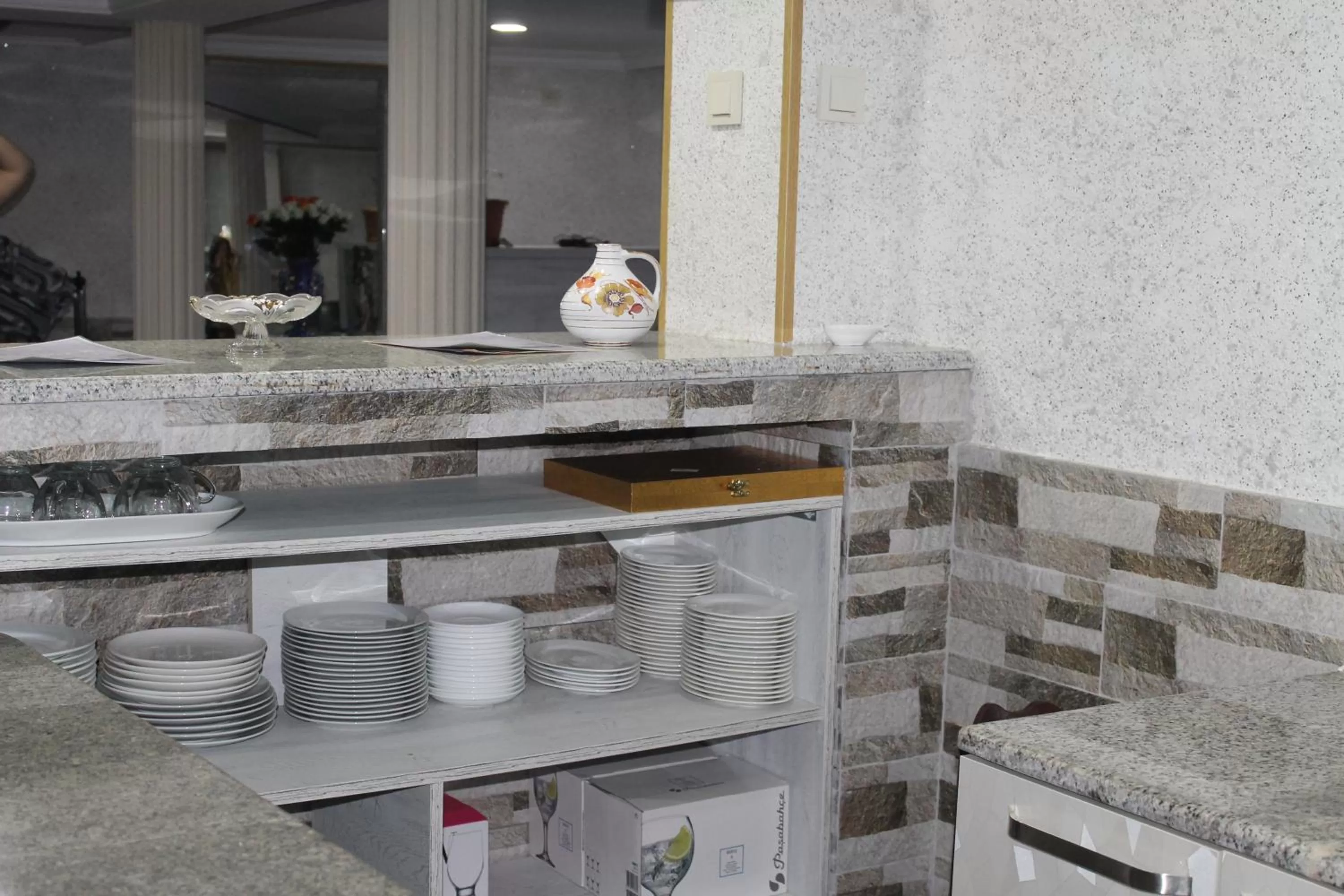 Kitchen or kitchenette, Kitchen/Kitchenette in Hotel Tskhumi