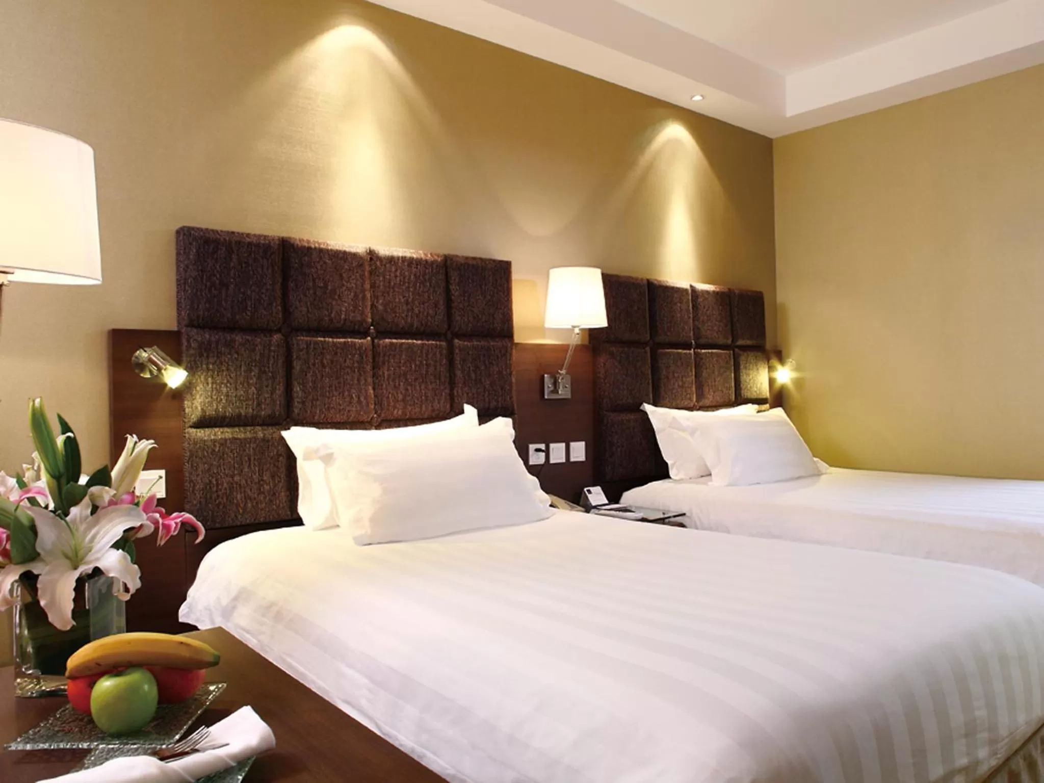 Bed in Peace Hotel Beijing