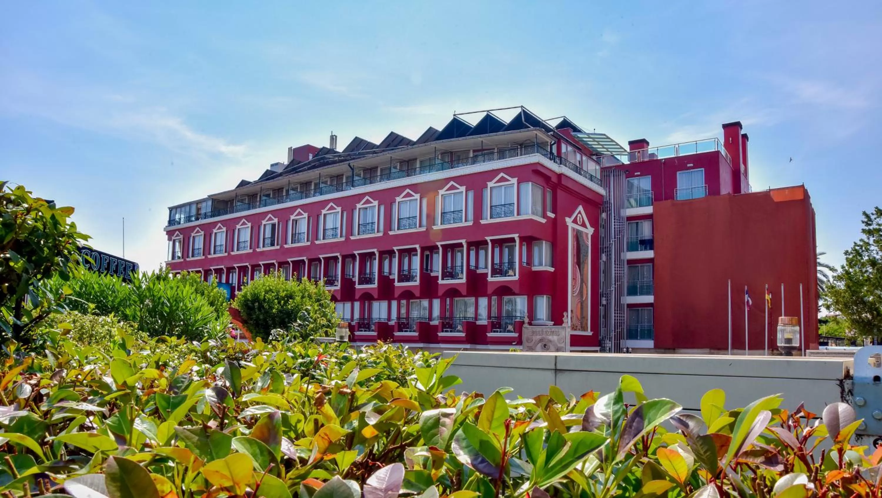 Property building in Bilem Hotel Beach & Spa