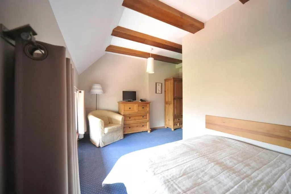 Bed in Vertigo Narie