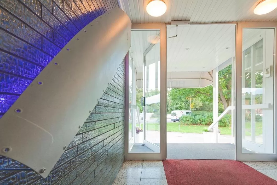 Other in Hotel Cockpit