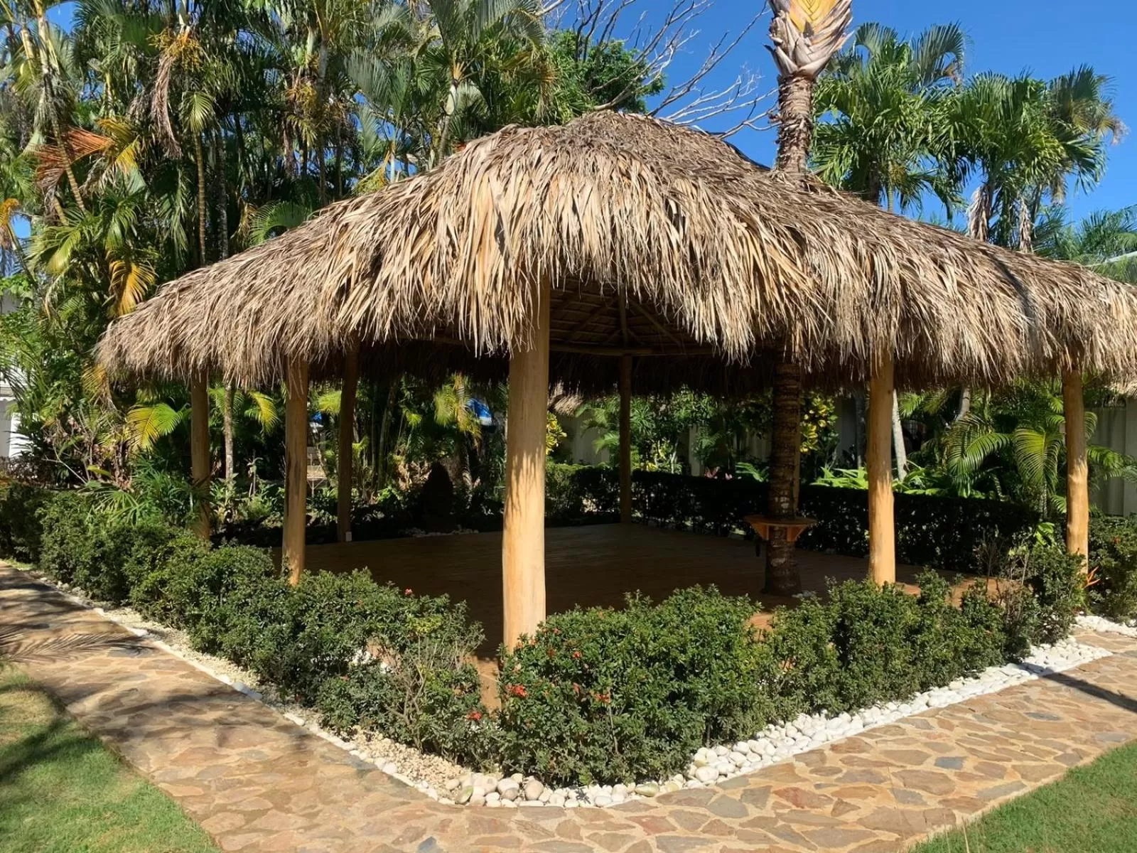 Property building in Hotel La Tortuga