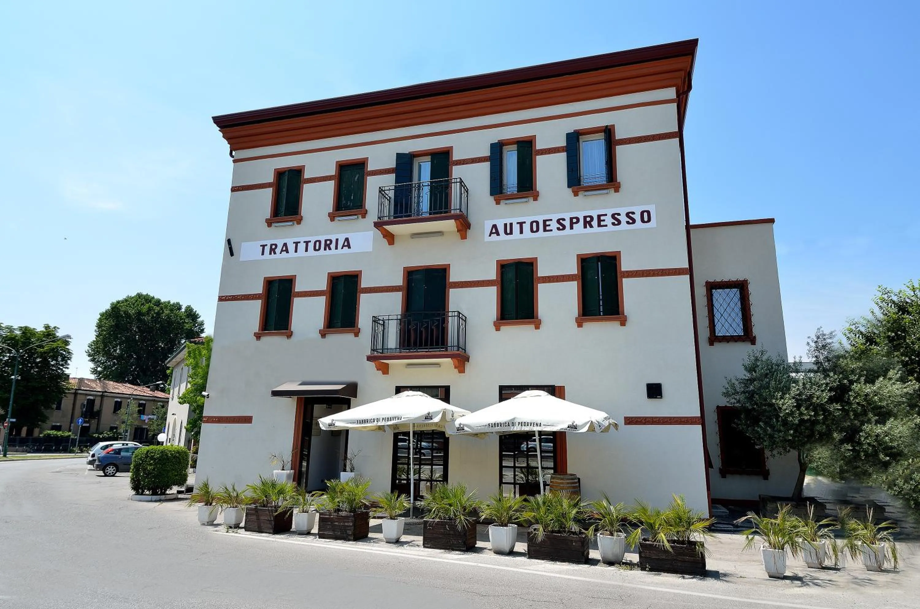 Property building in Hotel Autoespresso Venice - Atika & Atif