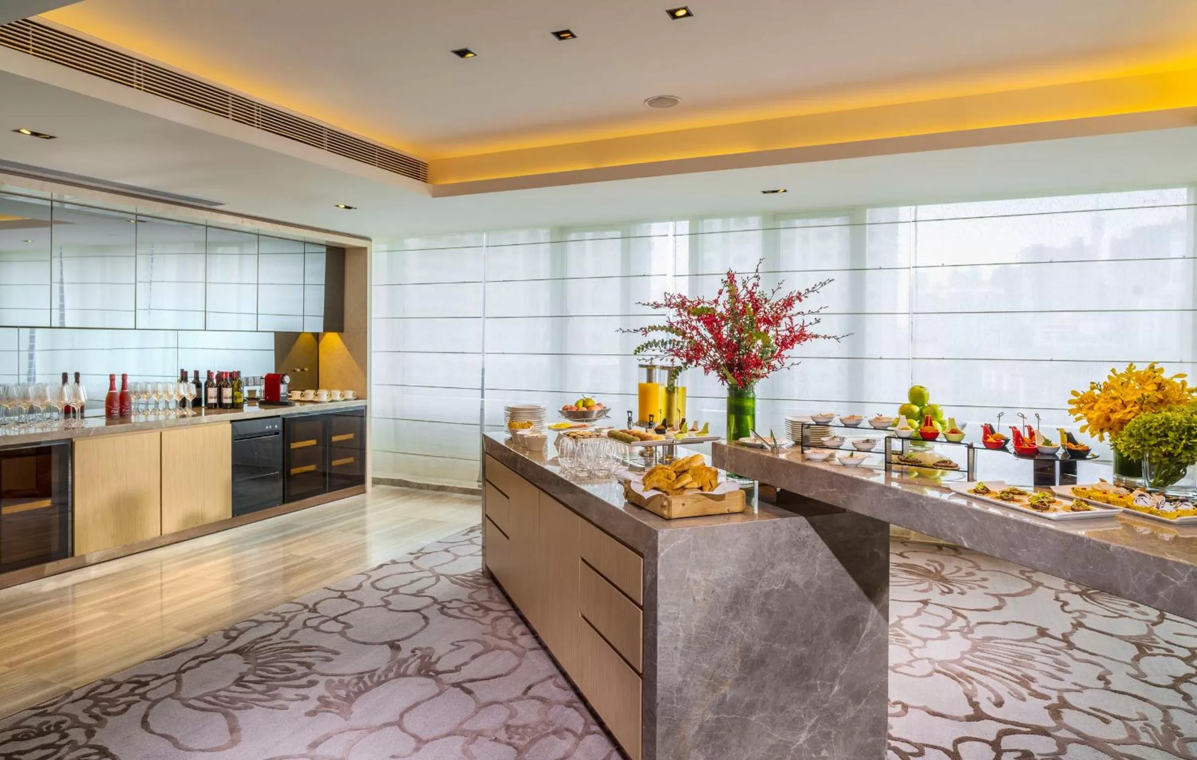 Food and drinks in Fraser Suites Guangzhou