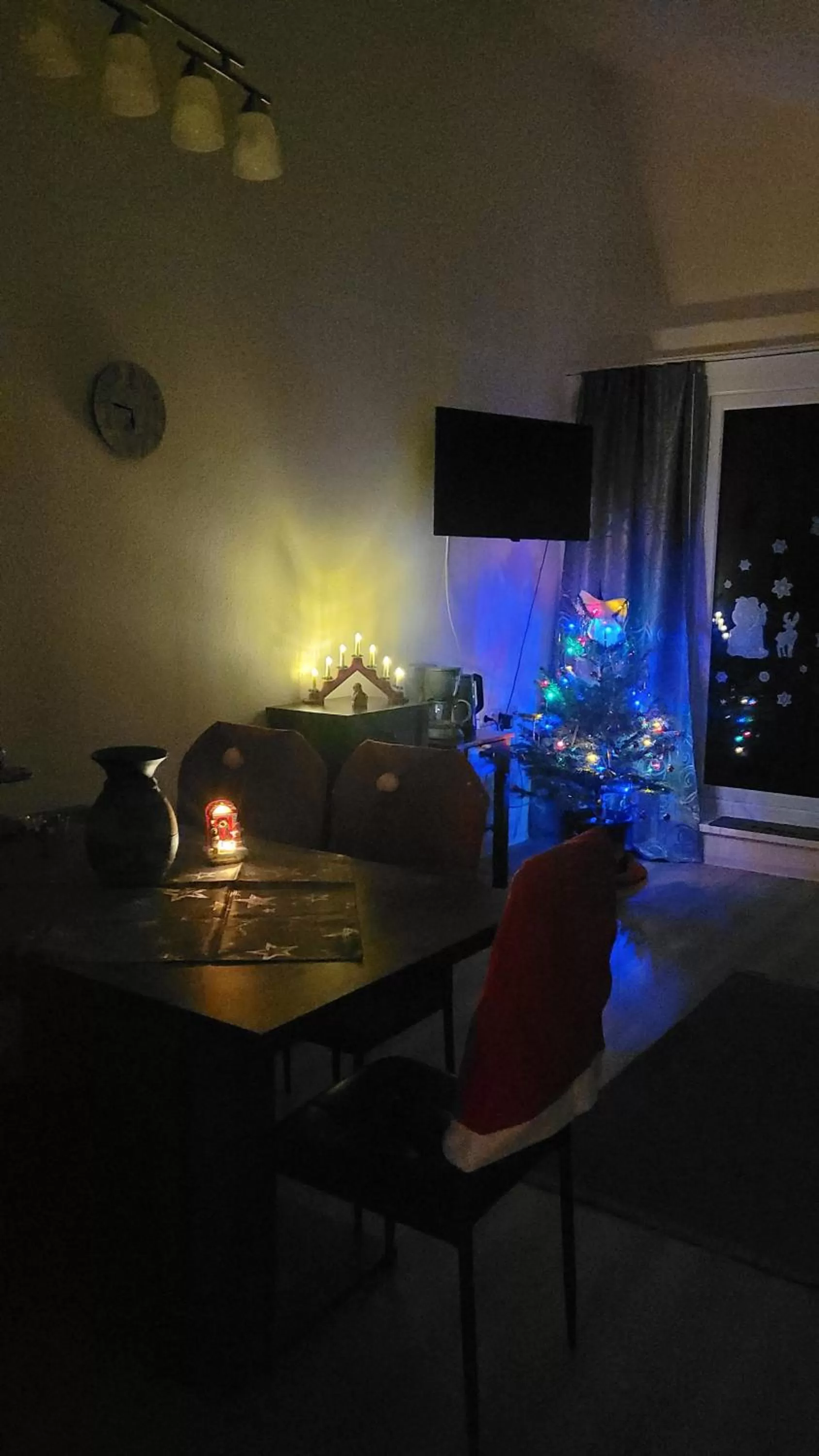 Dining area in King Panorama mit Netflix