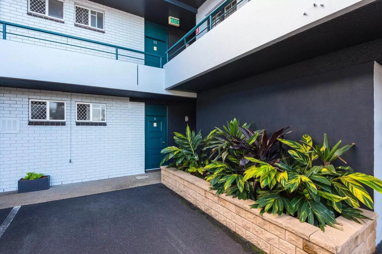 Facade/entrance in Comfort Inn All Seasons