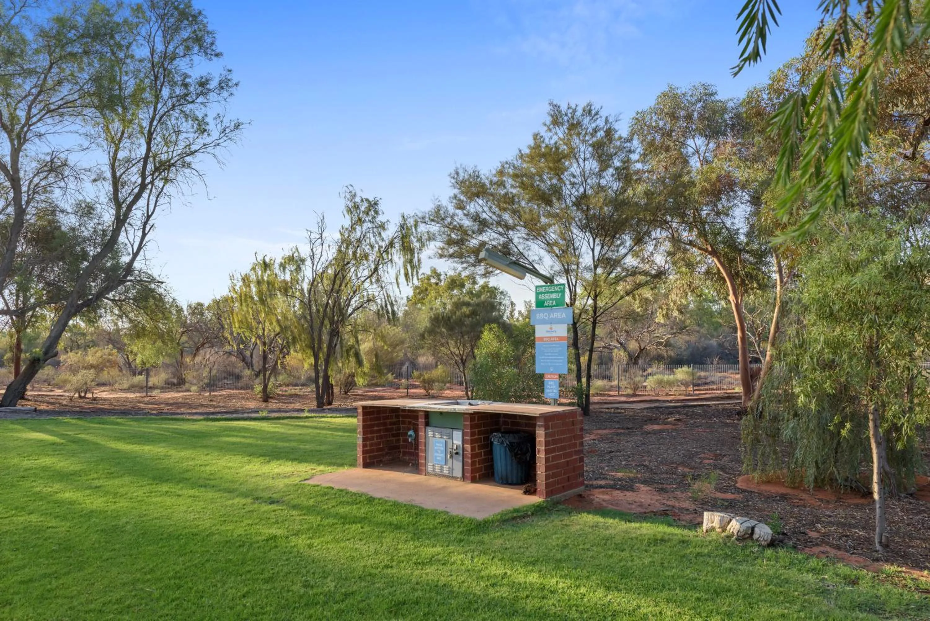 BBQ facilities in Discovery Parks - Roxby Downs