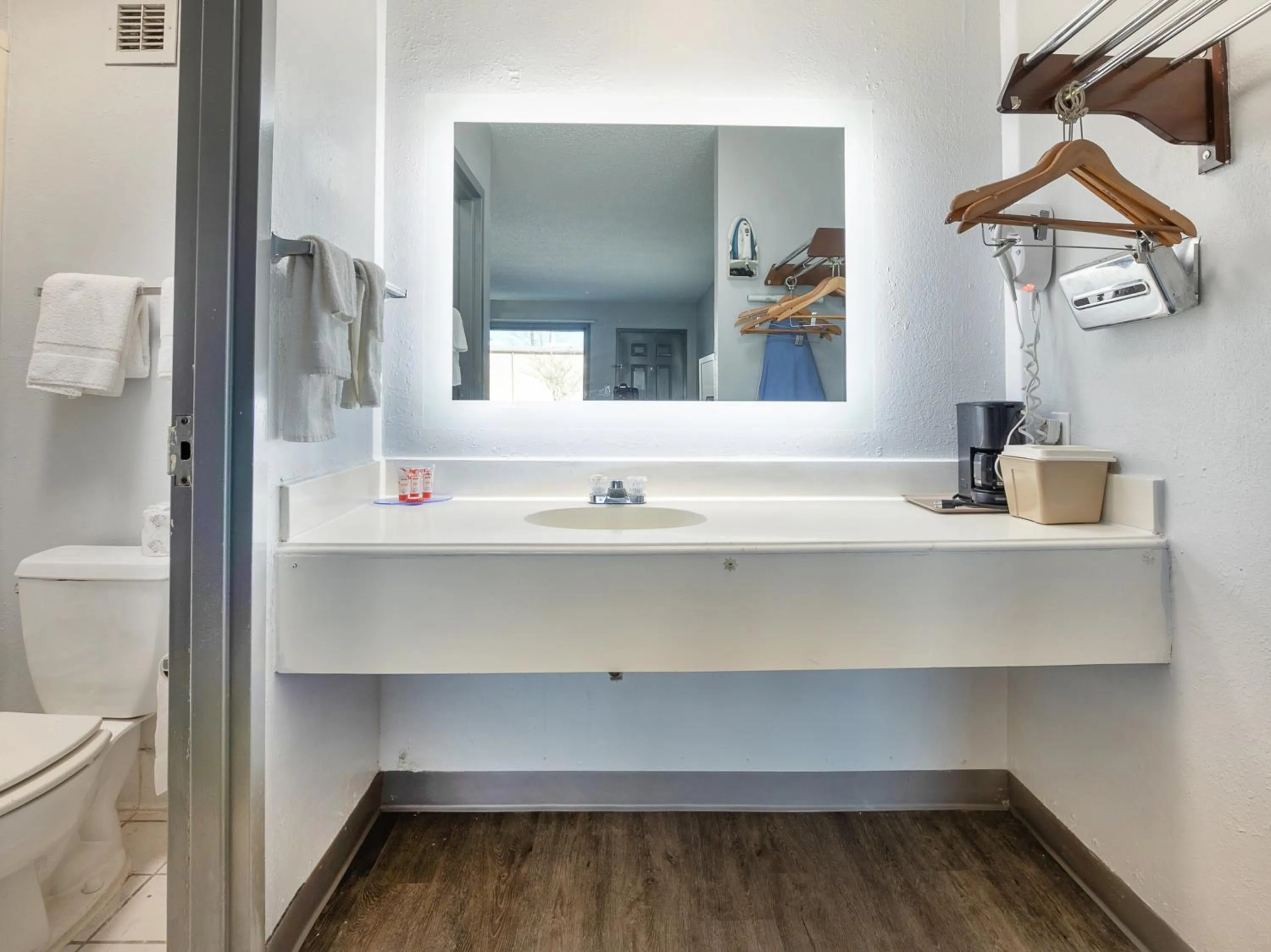 Double Room with Two Double Beds in Quality Inn Kinder near Casino