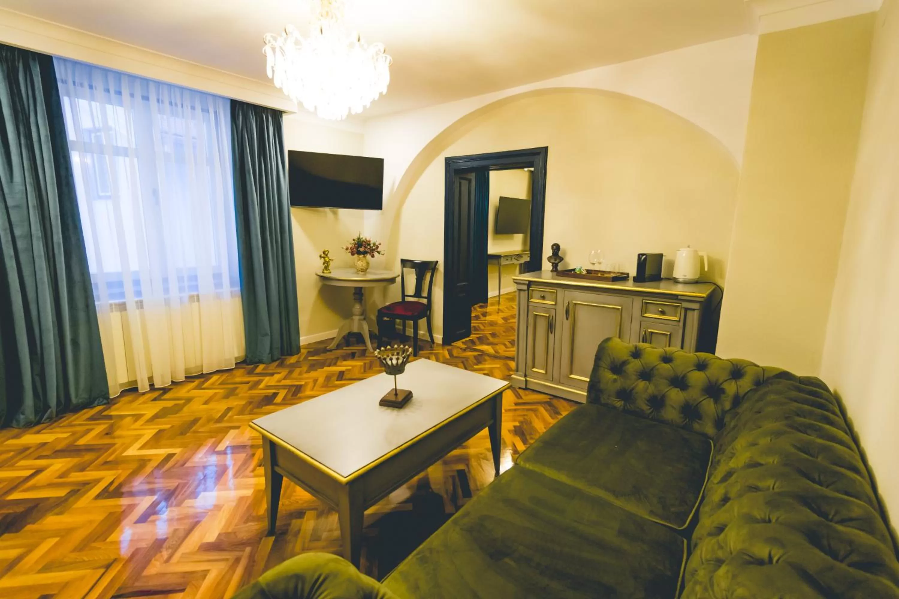 Living room, Seating Area in MAGISTER seven