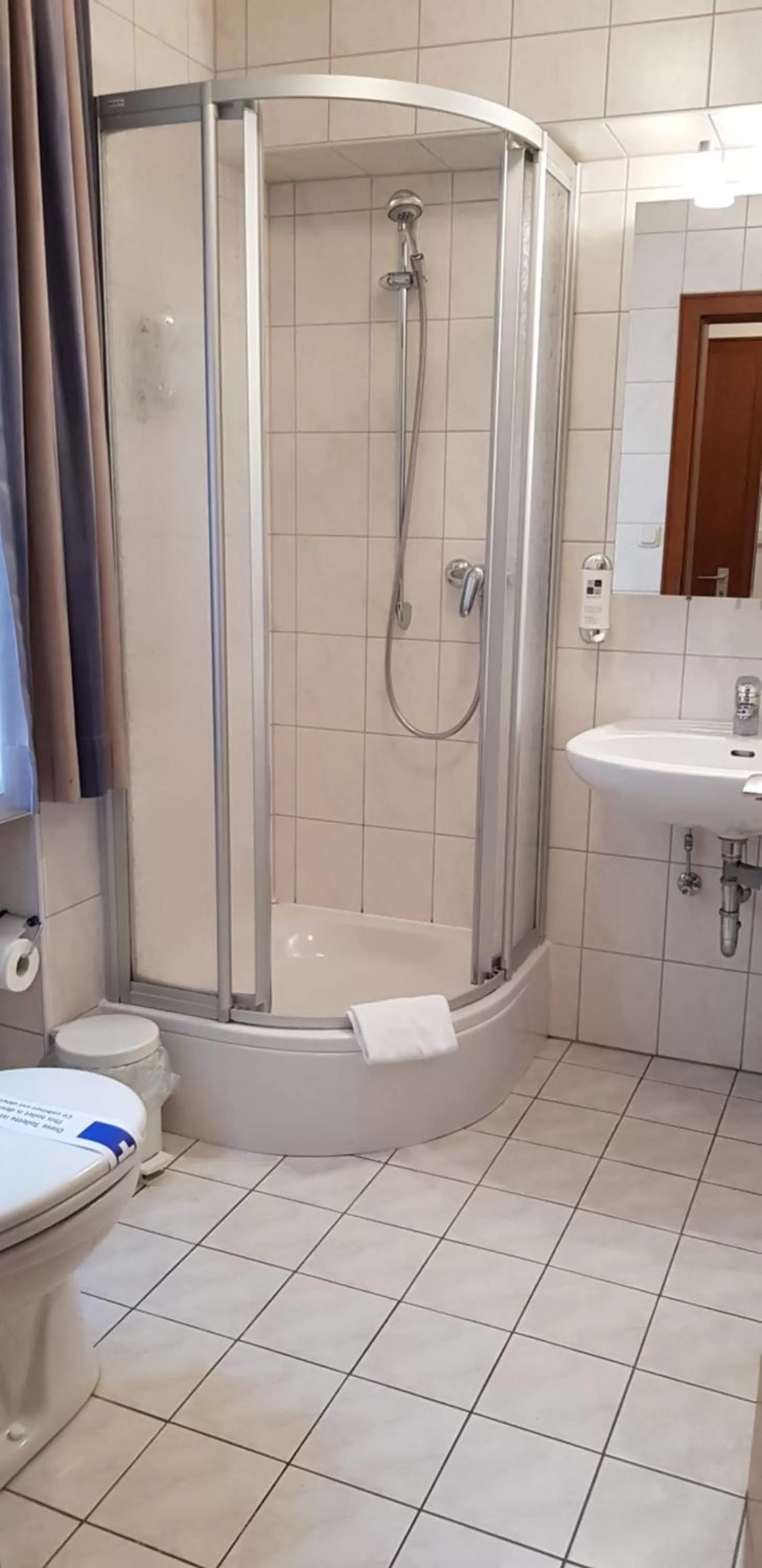 Horchem Hotel-Restaurant-Café-Bar