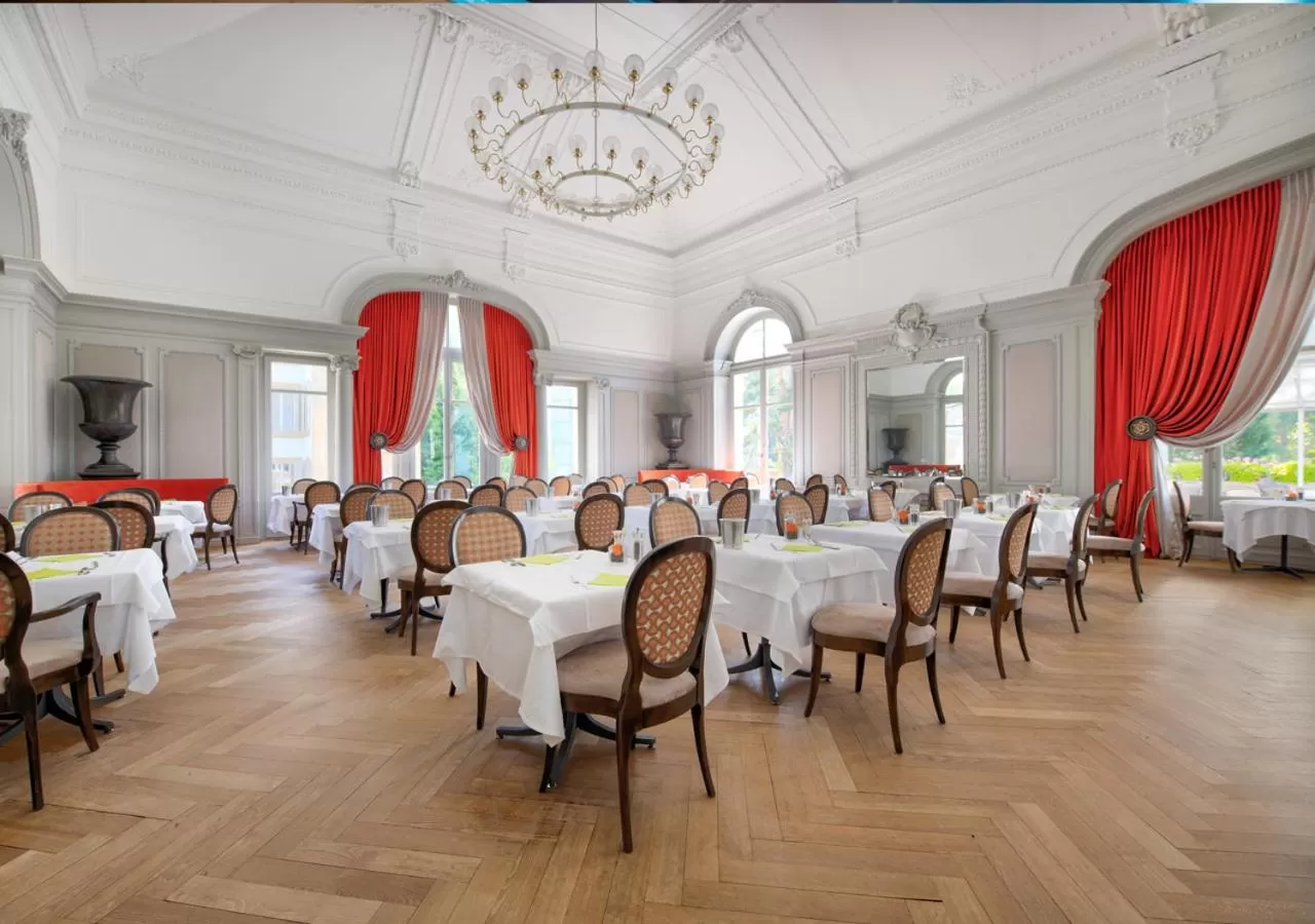 Restaurant/places to eat in Grand Hotel et Centre Thermal d'Yverdon-les-Bains