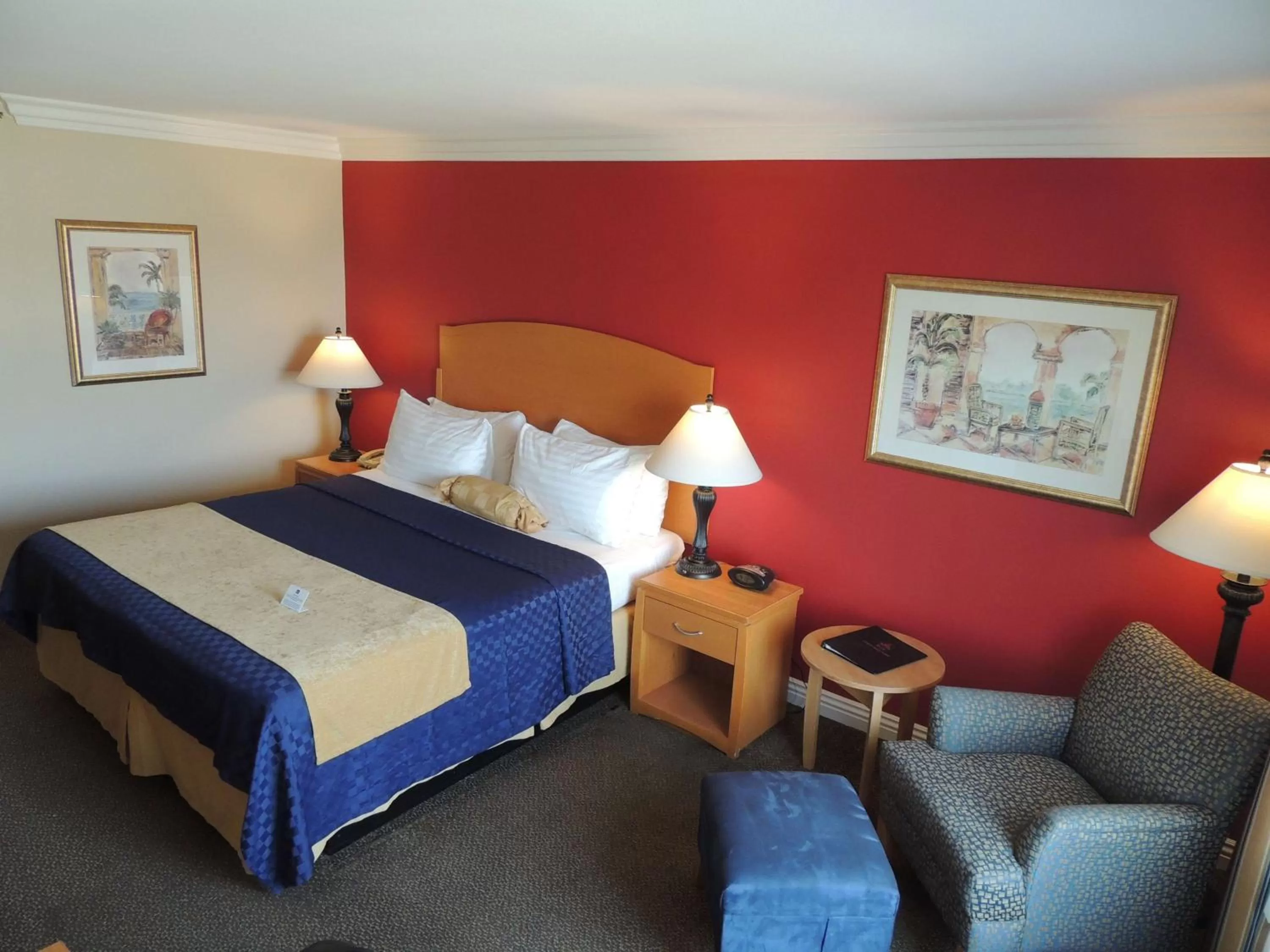 King Room - Non-Smoking in Best Western Plus - Anaheim Orange County Hotel