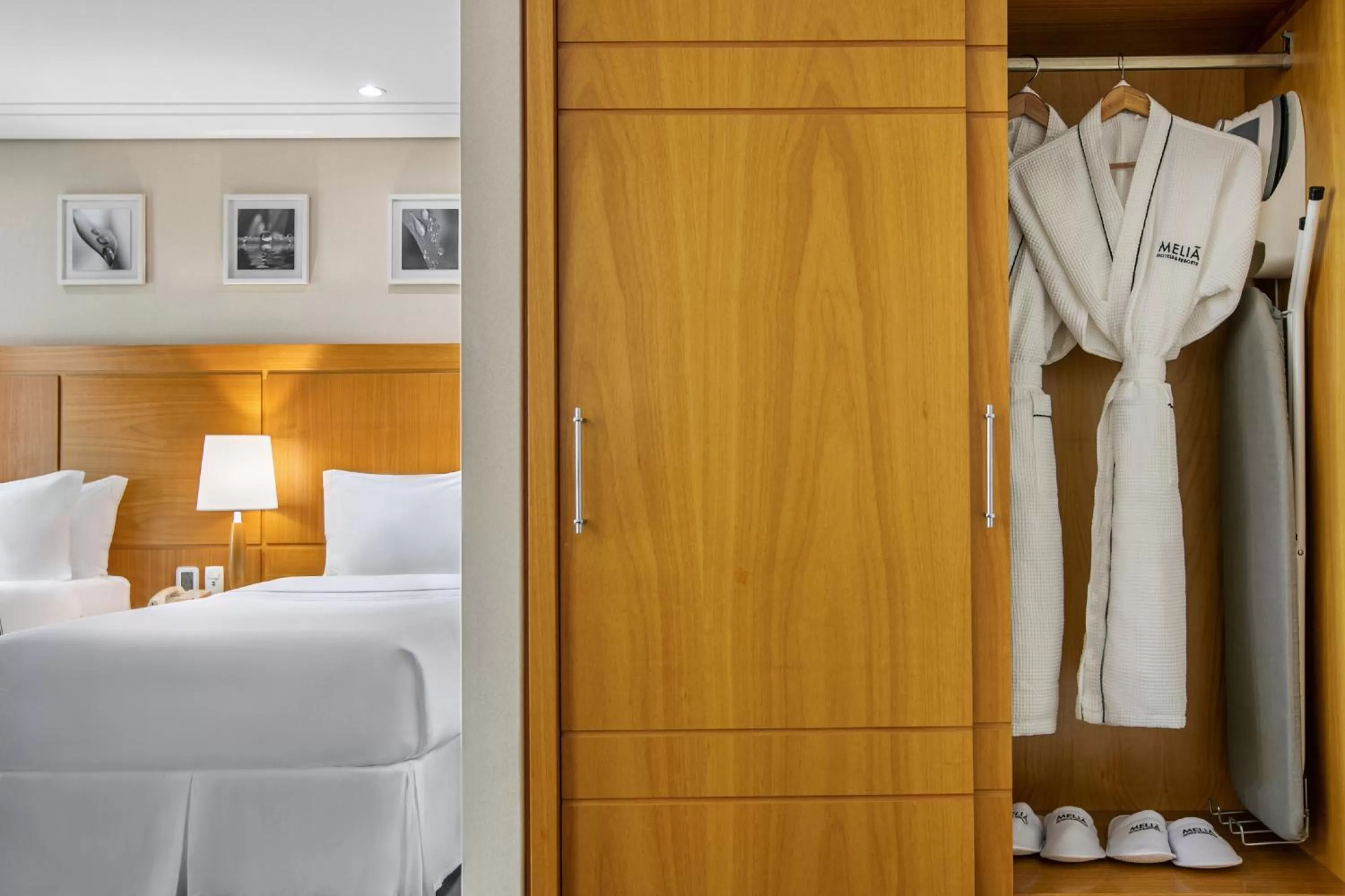 Bedroom, Bed in Meliá Jardim Europa