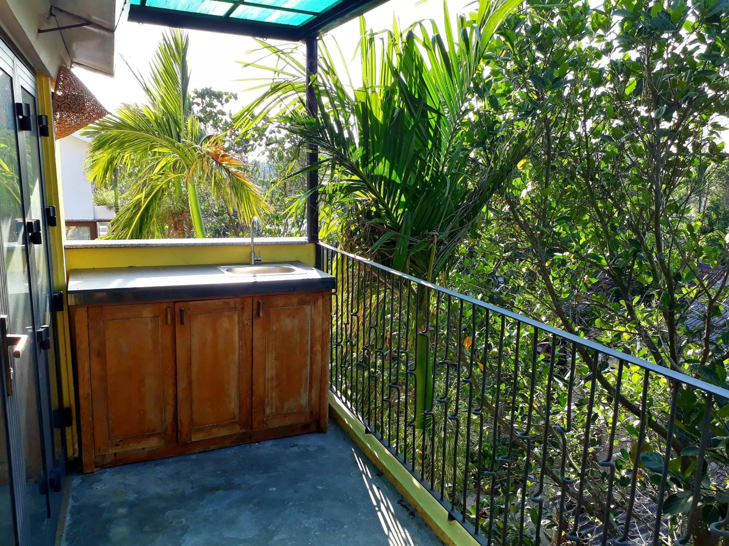 Balcony/Terrace in Pink Tulip Hoi An