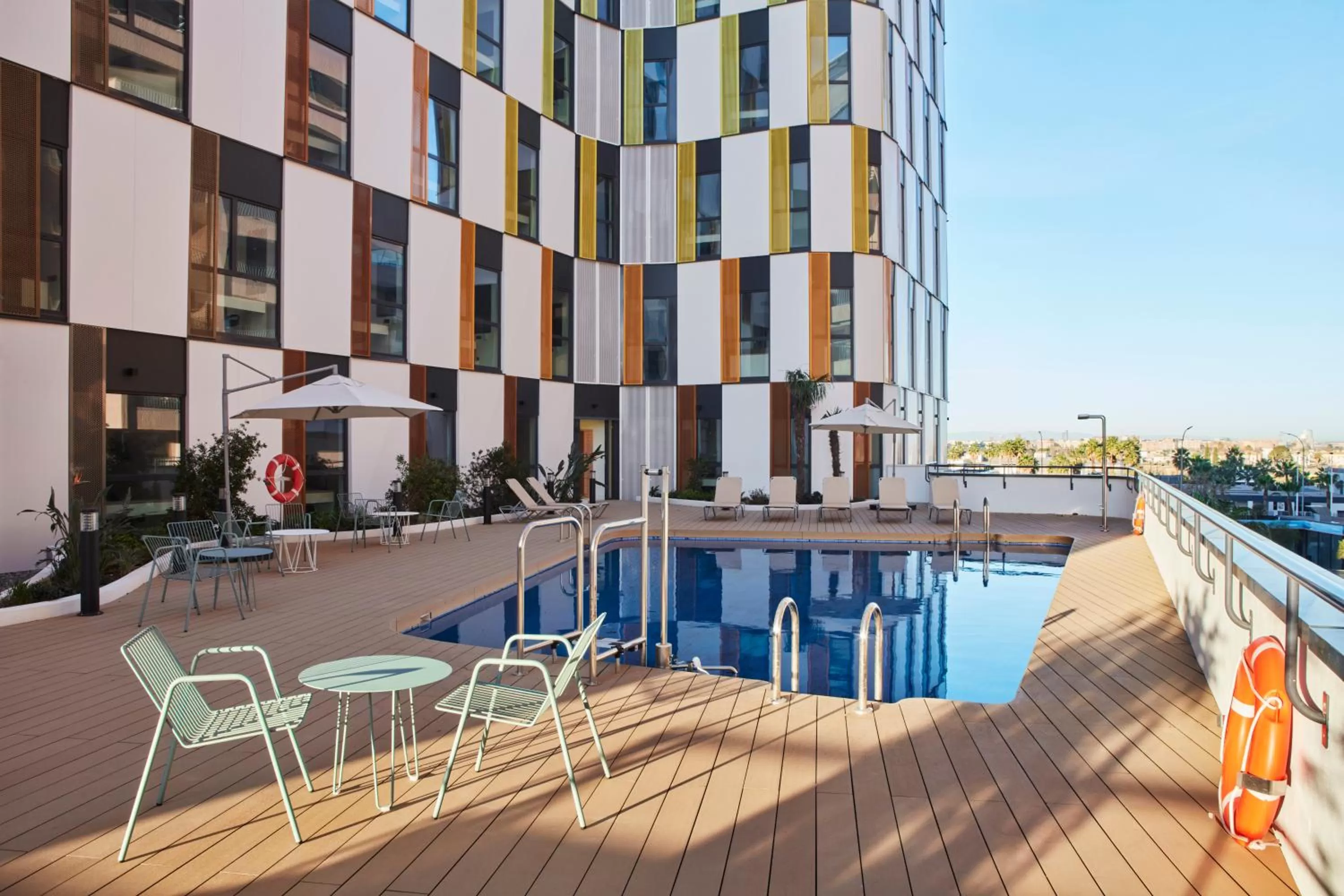 Swimming pool in Resa Patacona