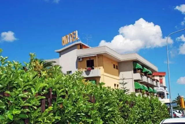 Santoianni Santoianni