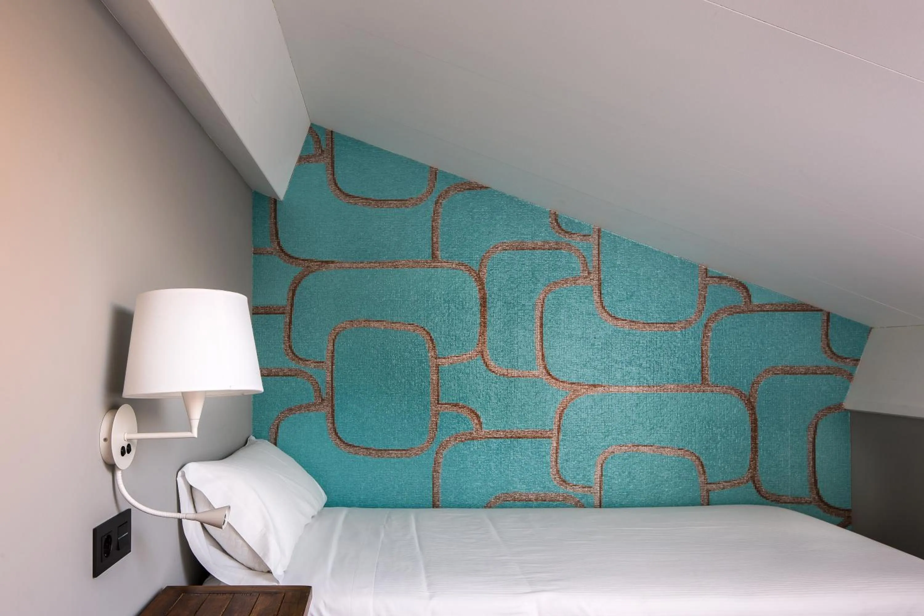 Photo of the whole room, Bed in Hotel Atalaia