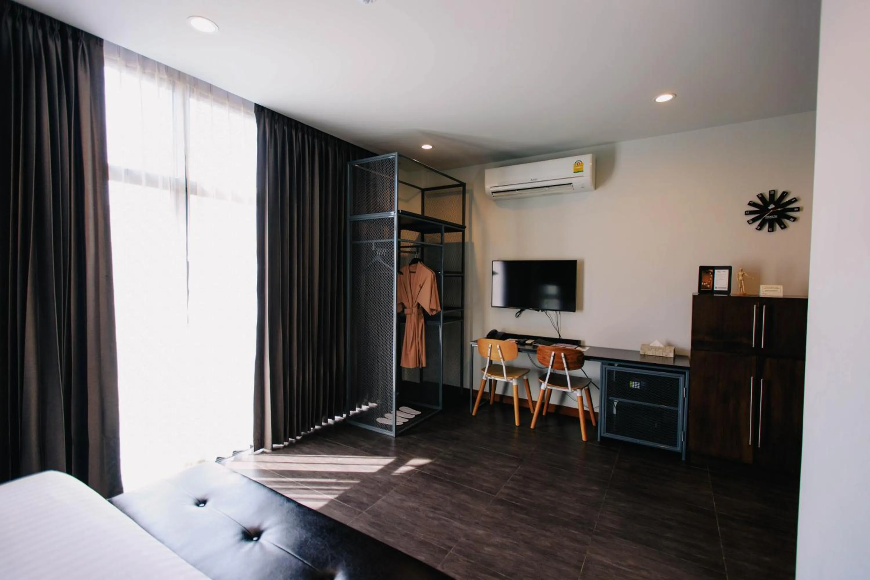 Communal lounge/ TV room in Wealth Boutique Hotel Chiang Mai