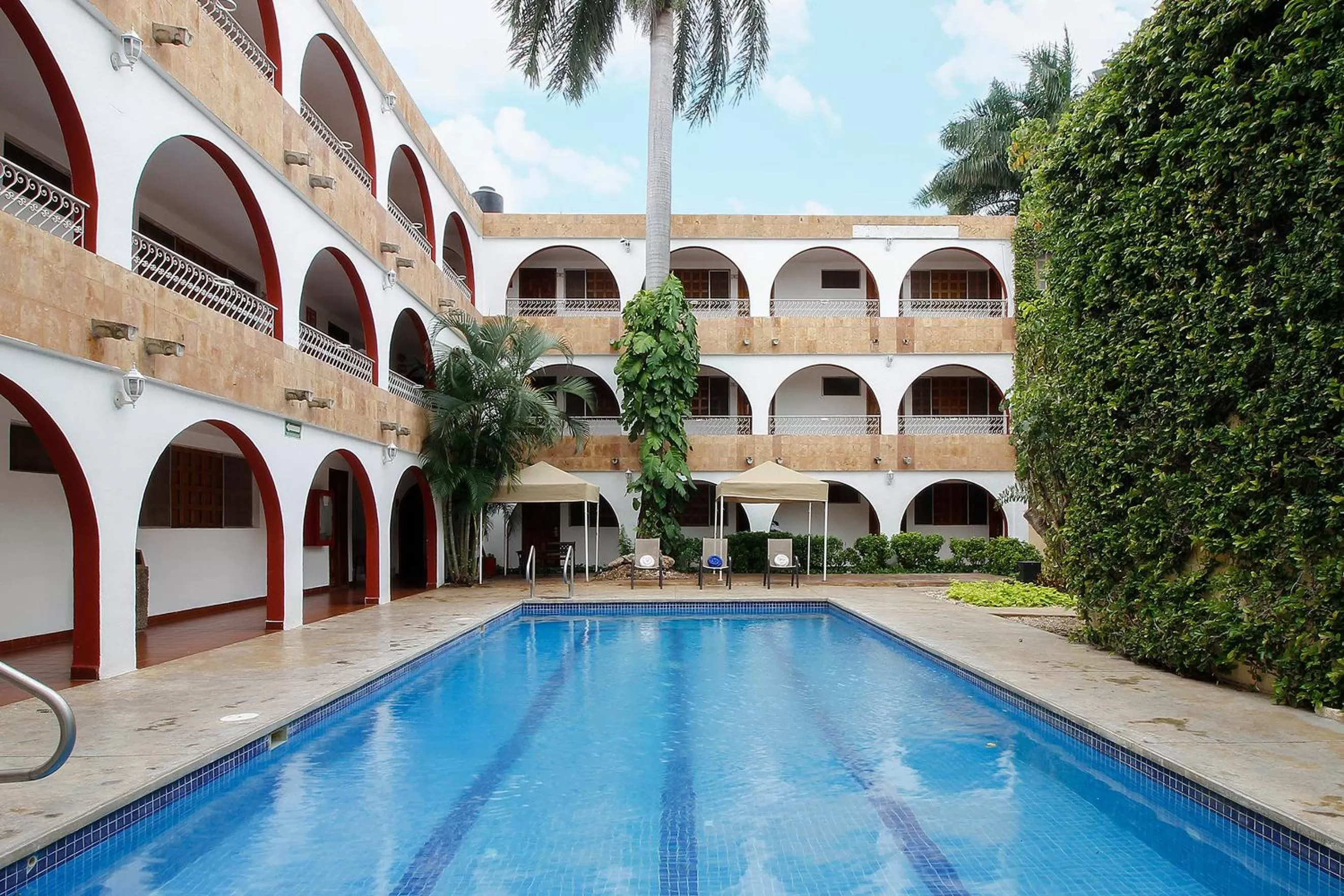 Property building in Hotel Maya Yucatan
