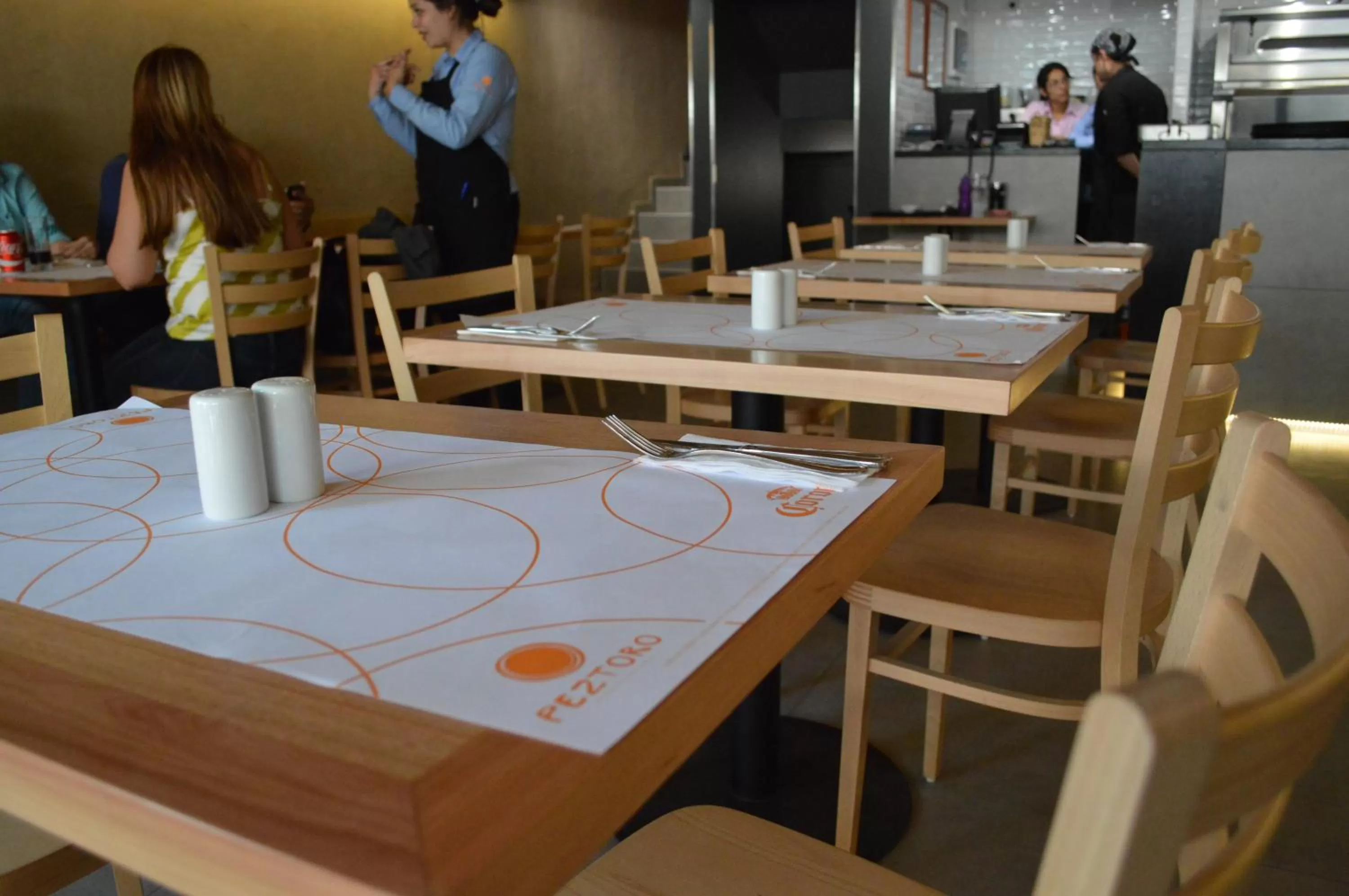 Restaurant/places to eat in Hotel Diego de Velazquez