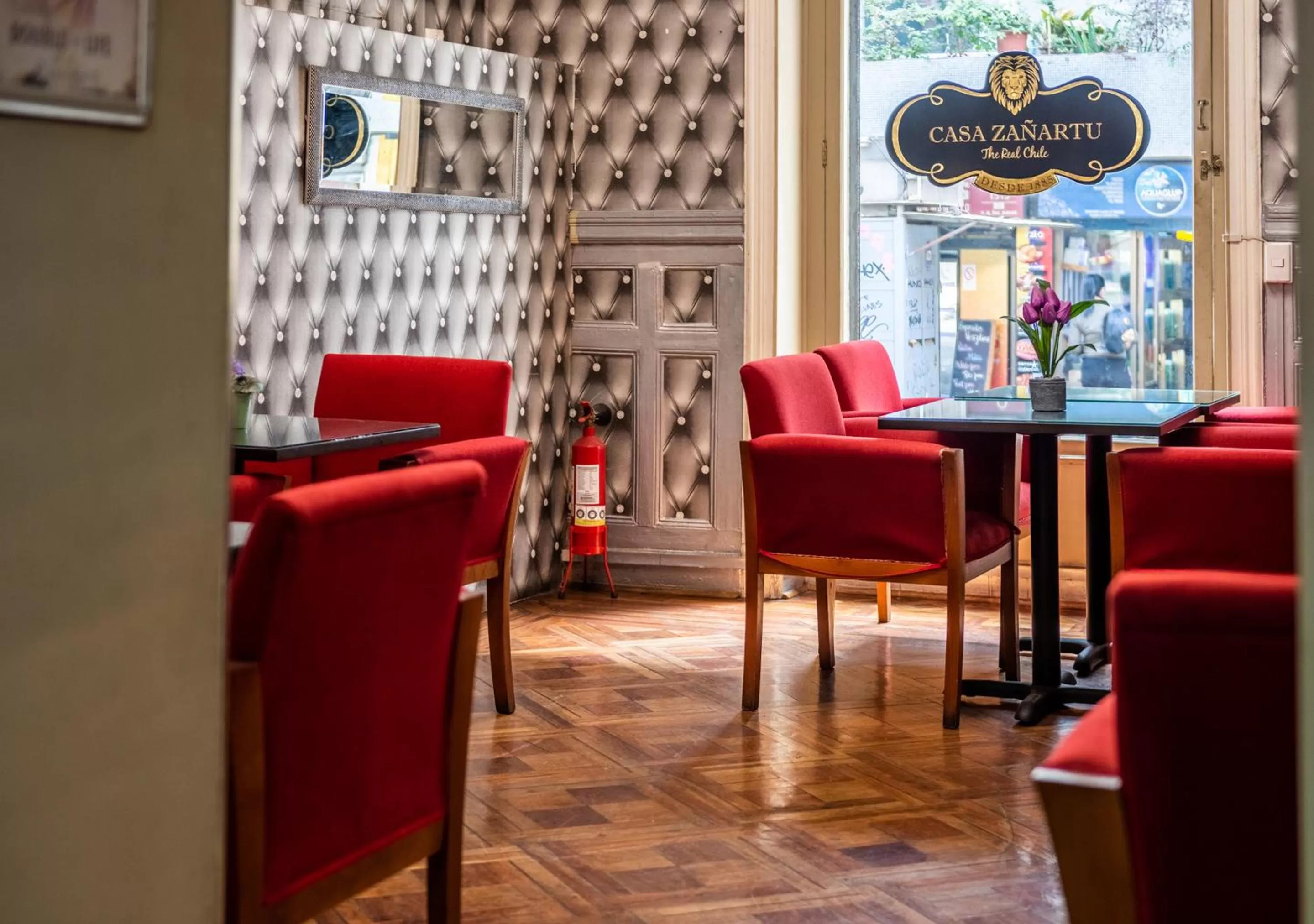 Area and facilities in Hotel Casa Zañartu