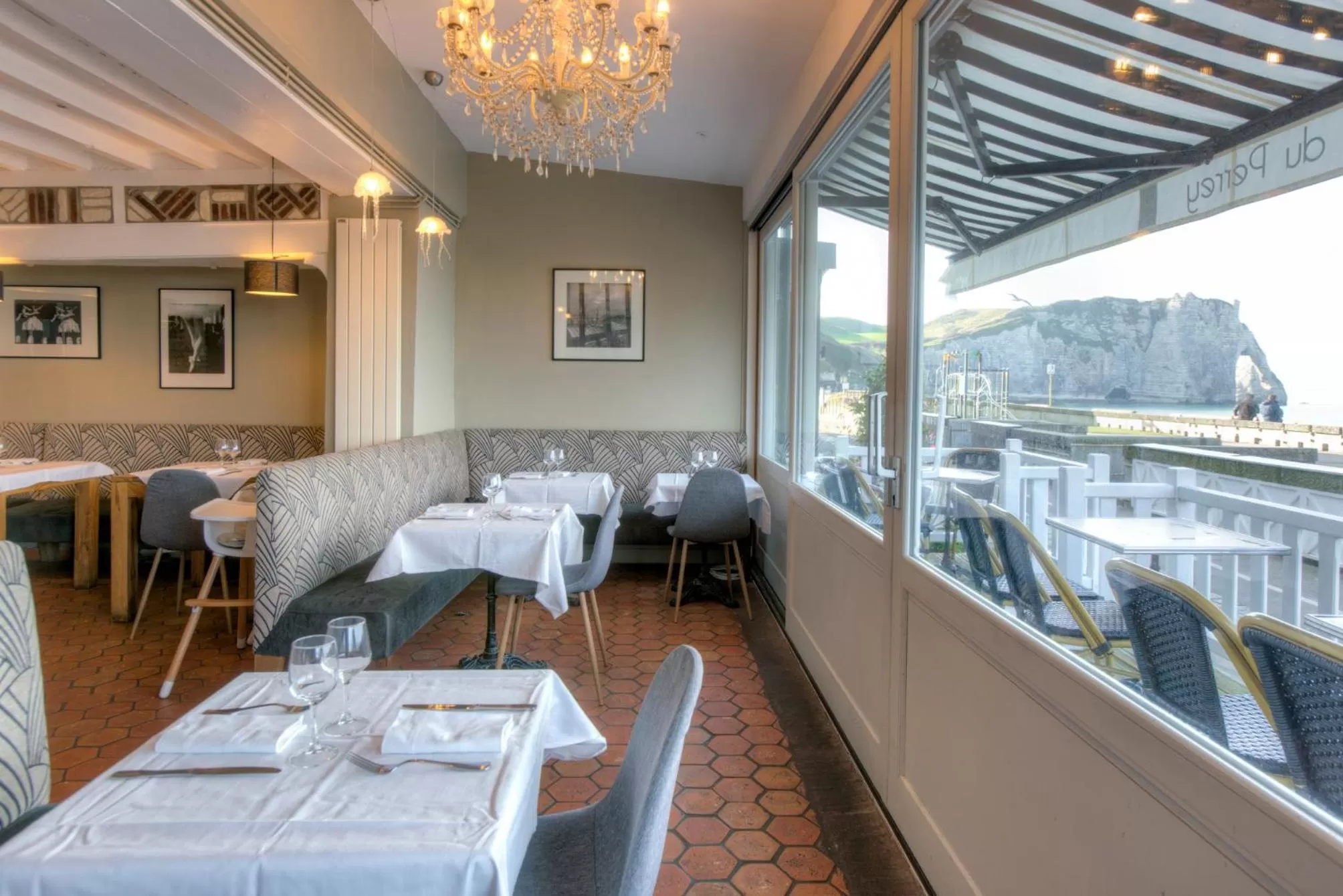 Restaurant/places to eat in Hotel Le Rayon Vert