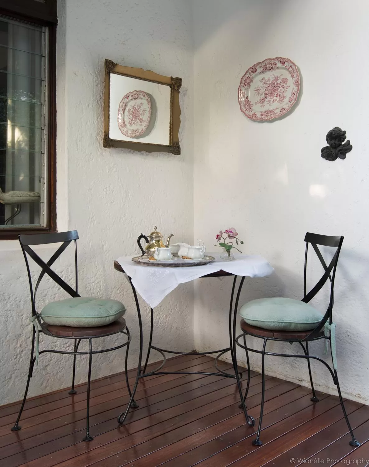 Dining area in Carslogie House