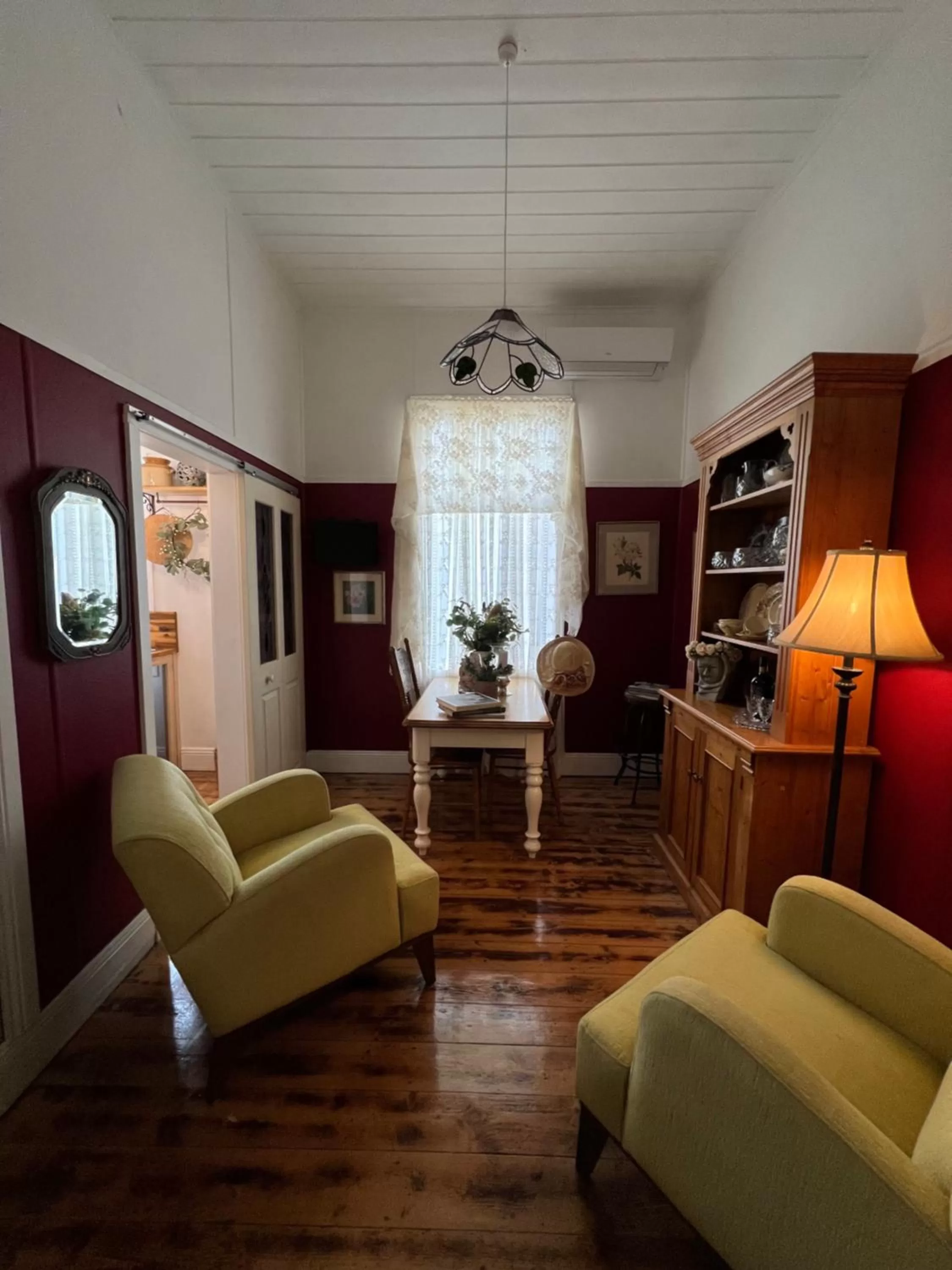 Seating Area in Ivy May Cottage