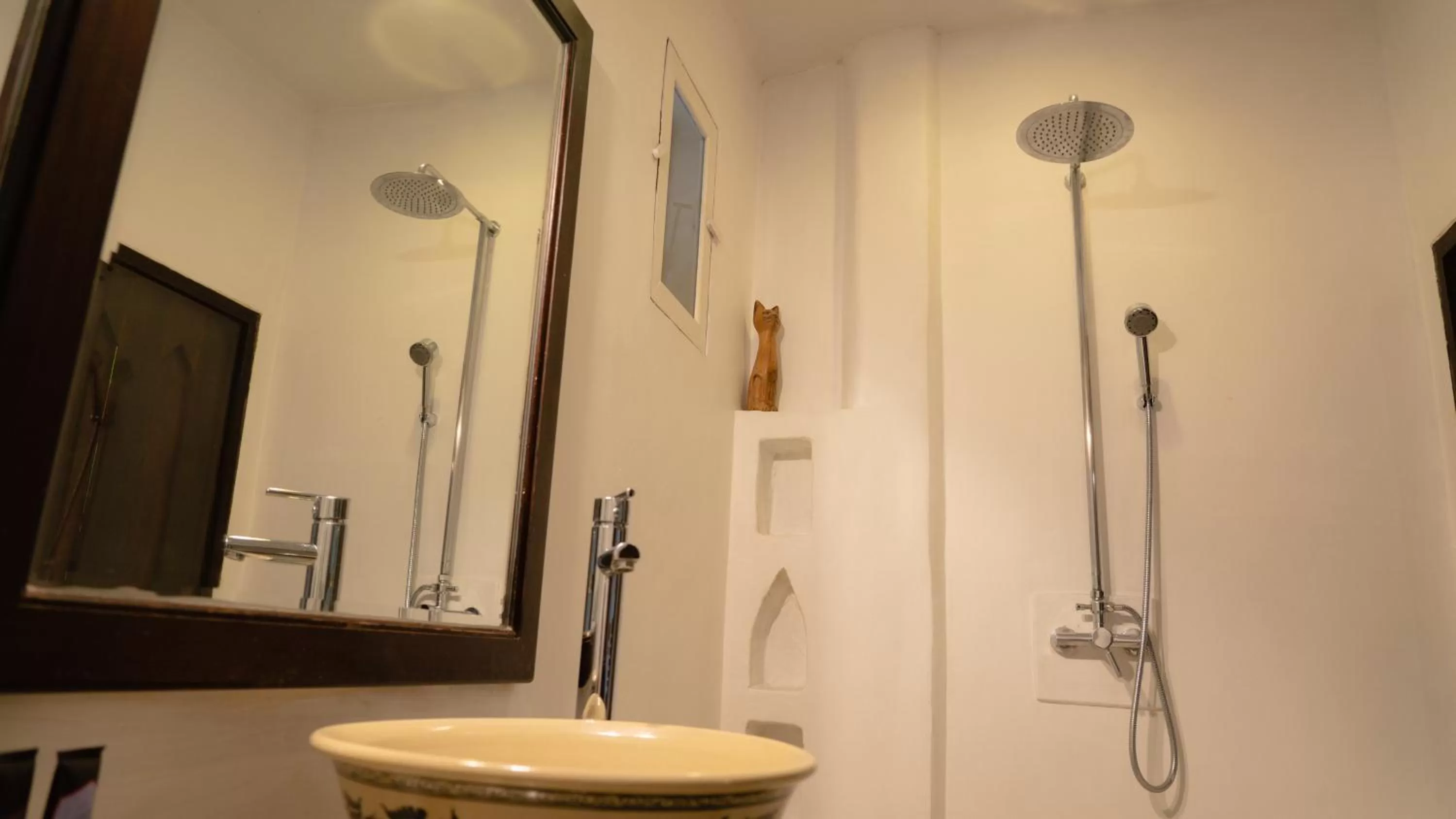 Bathroom in Cheva Gallery Boutique Hotel