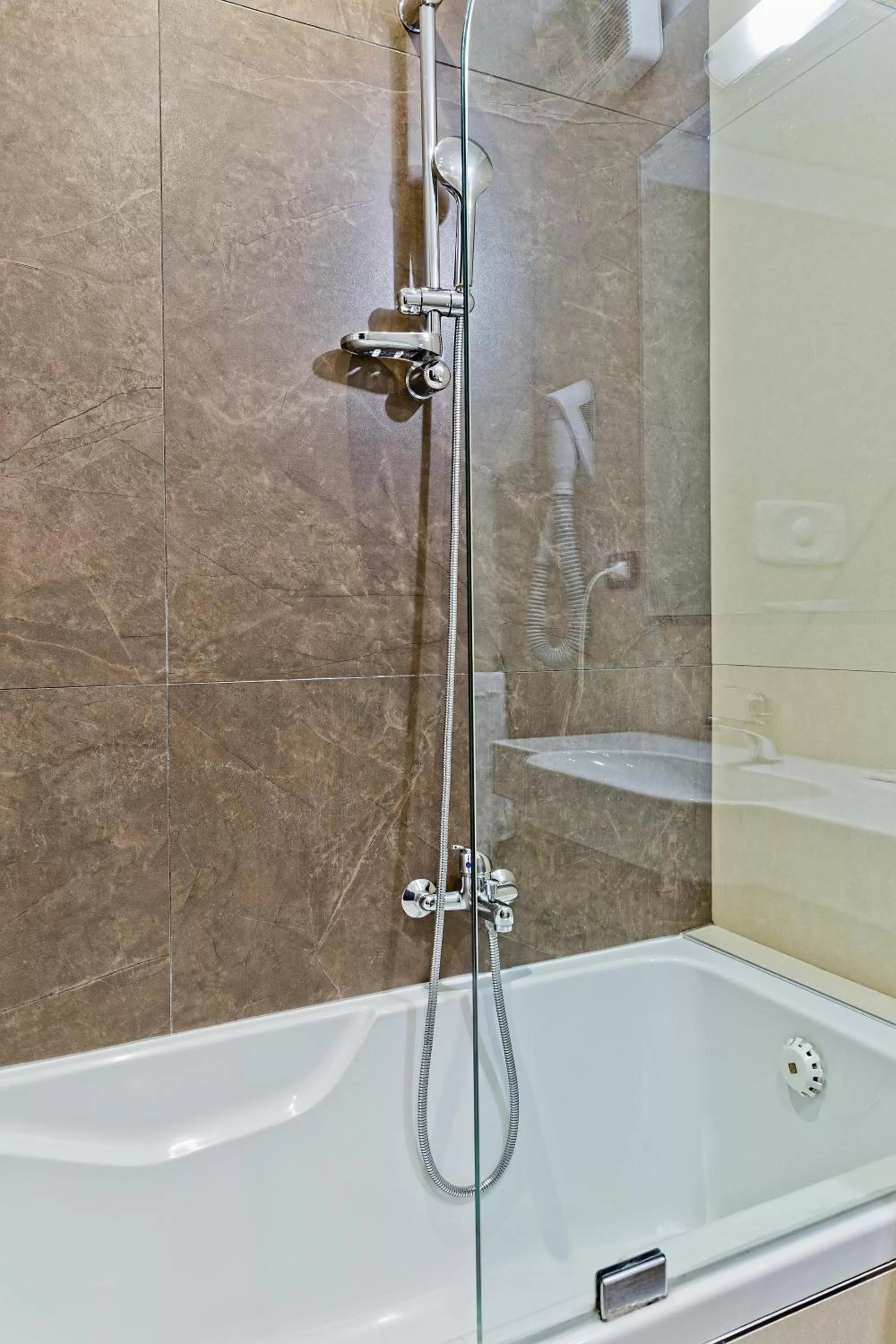 Shower in Mediterranea Hotel & Convention Center