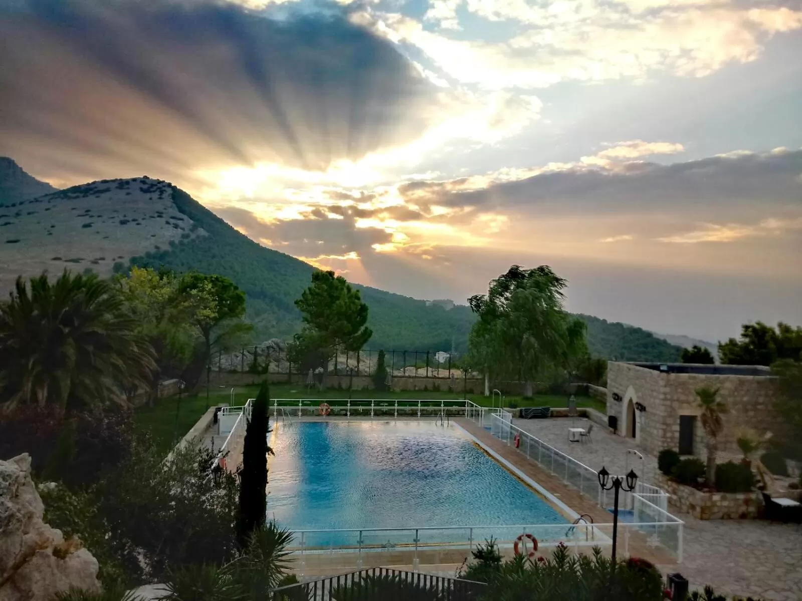 Swimming pool in Parador de Jaén