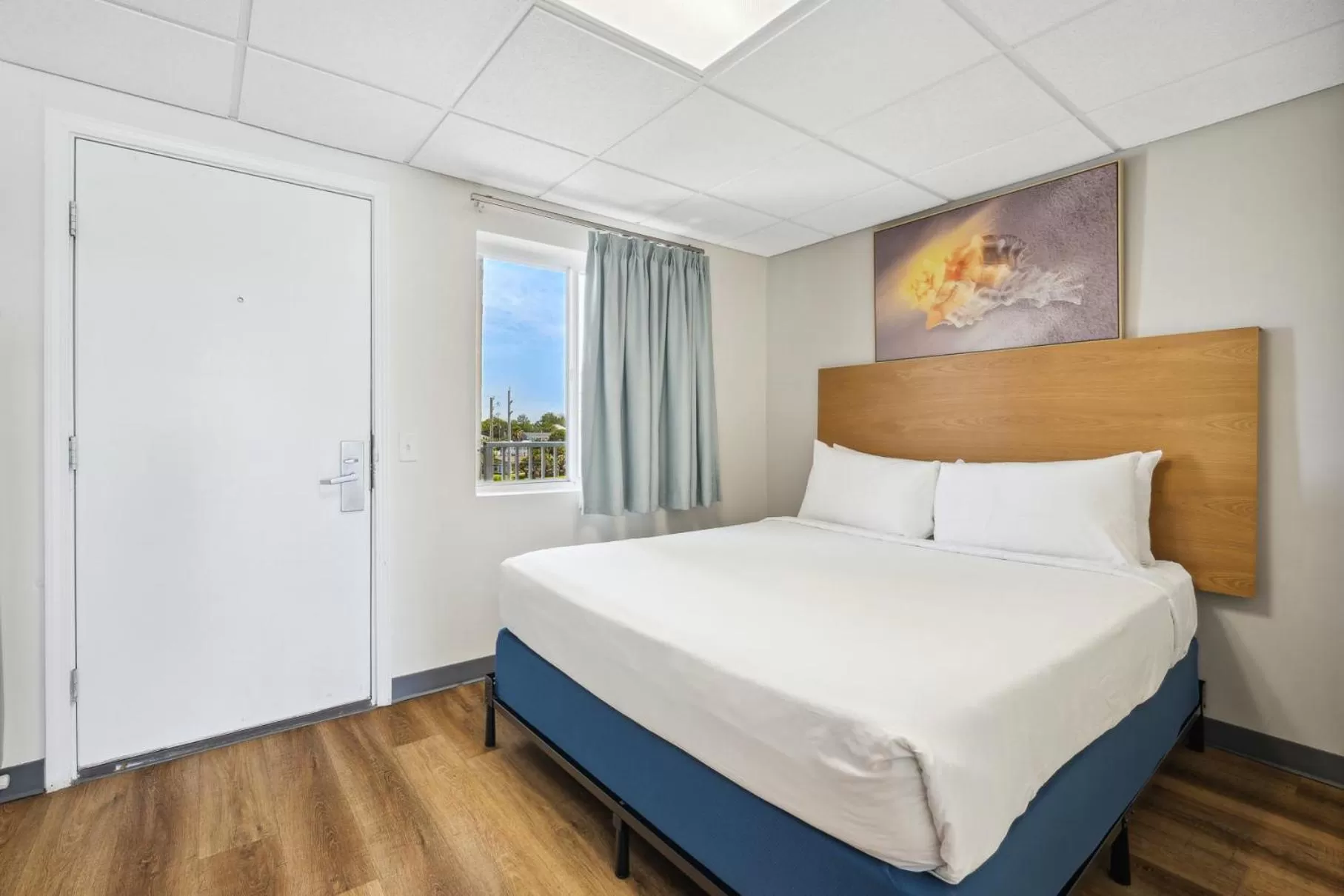 Bedroom, Bed in Sugar Sands Beachfront Hotel, a By The Sea Resort